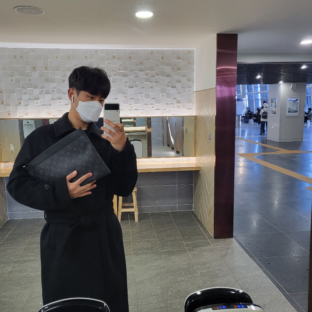 KREAM 프로필 이미지