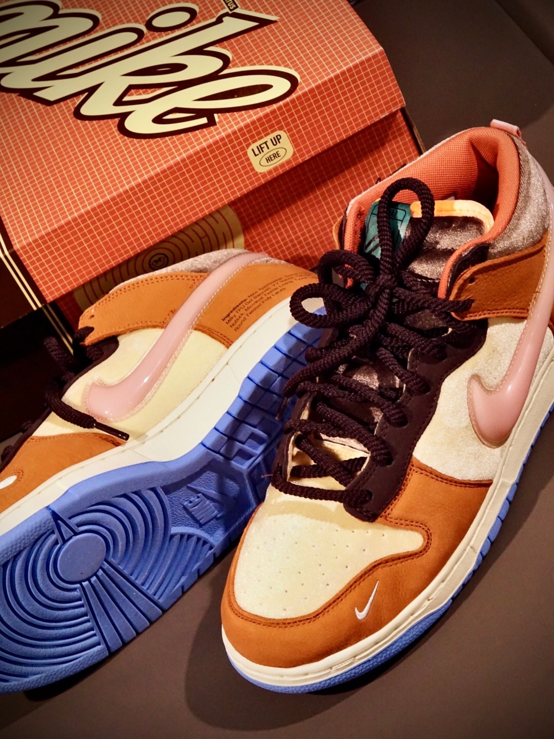 Nike x Social Status Dunk Mid Free Lunch Chocolate Milk 착용 스타일