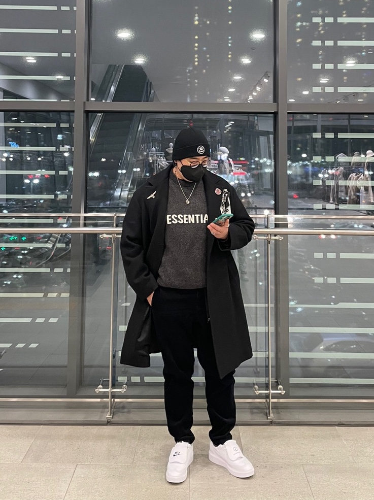 Nike x Peaceminusone Kwondo1 White, Essentials Knit Sweater Black Melange - 20SS 착용 스타일 - 1