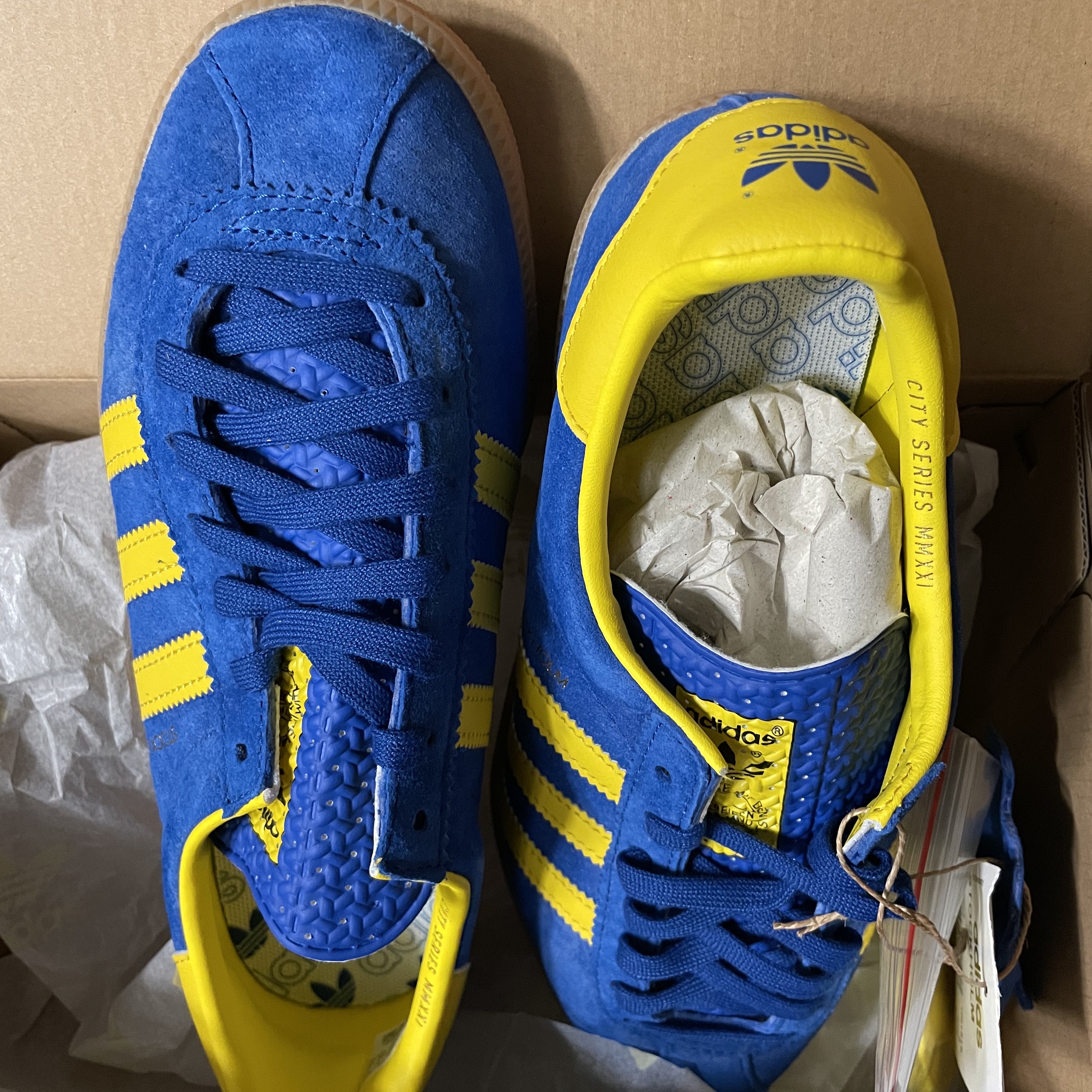 Adidas City Series Stockholm 착용 스타일 - 5