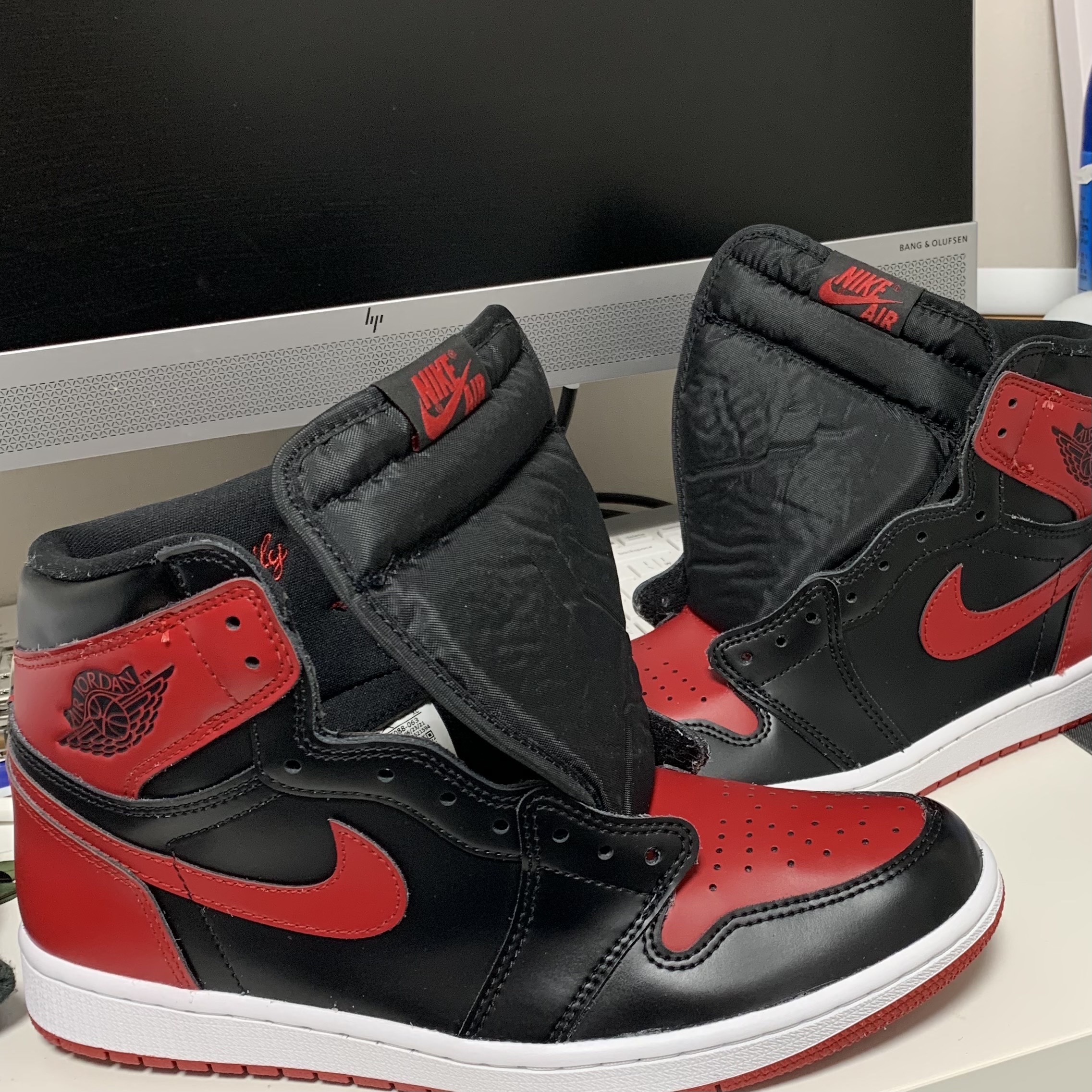 Jordan 1 Retro High OG Patent Bred 착용 스타일 - 1
