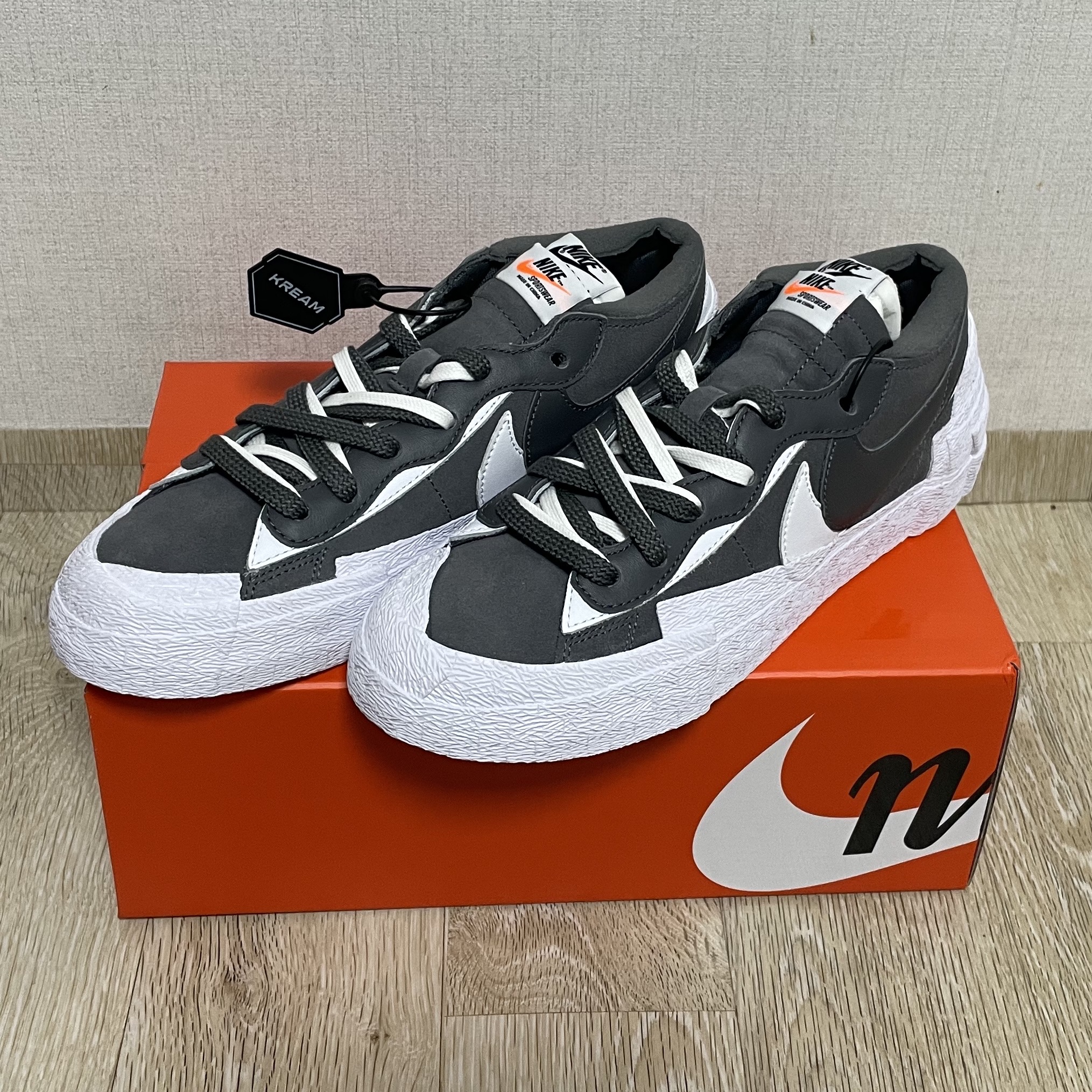 Nike x Sacai Blazer Low Iron Grey 착용 스타일