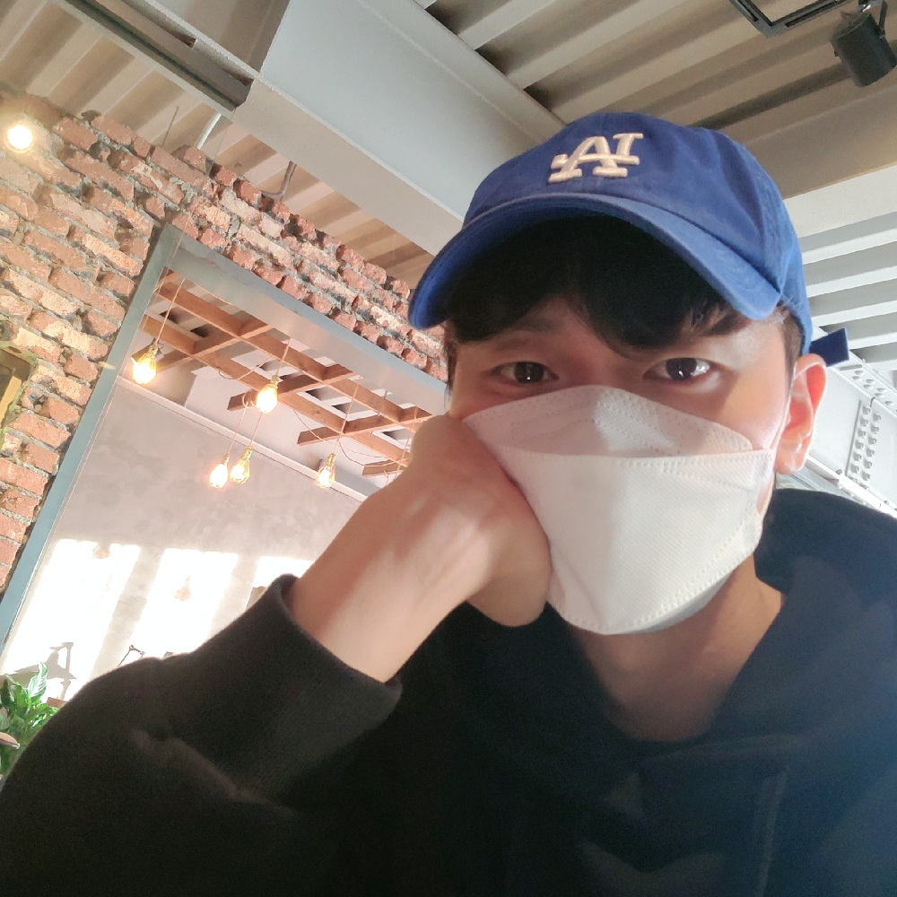 KREAM 프로필 이미지