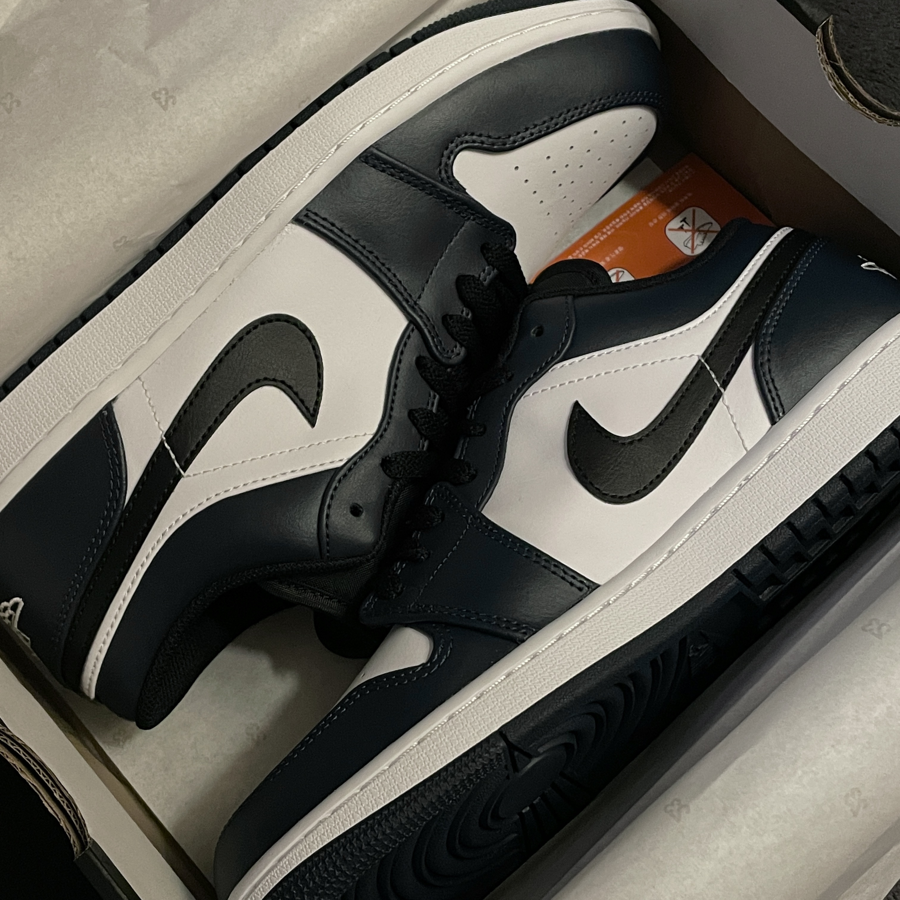 Jordan 1 Low Dark Teal 착용 스타일