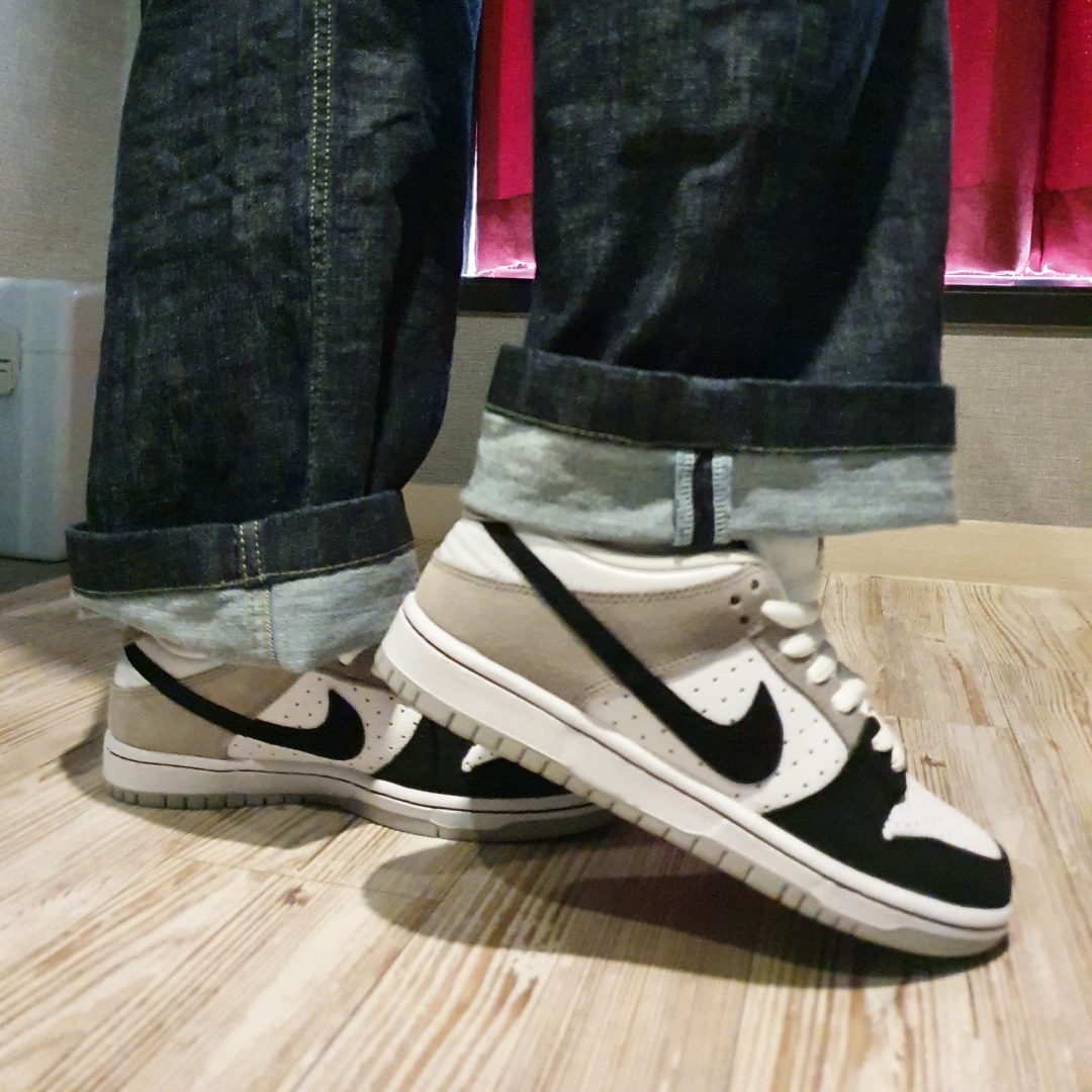 Nike SB Dunk Low Pro Chlorophyll 착용 스타일 - 1