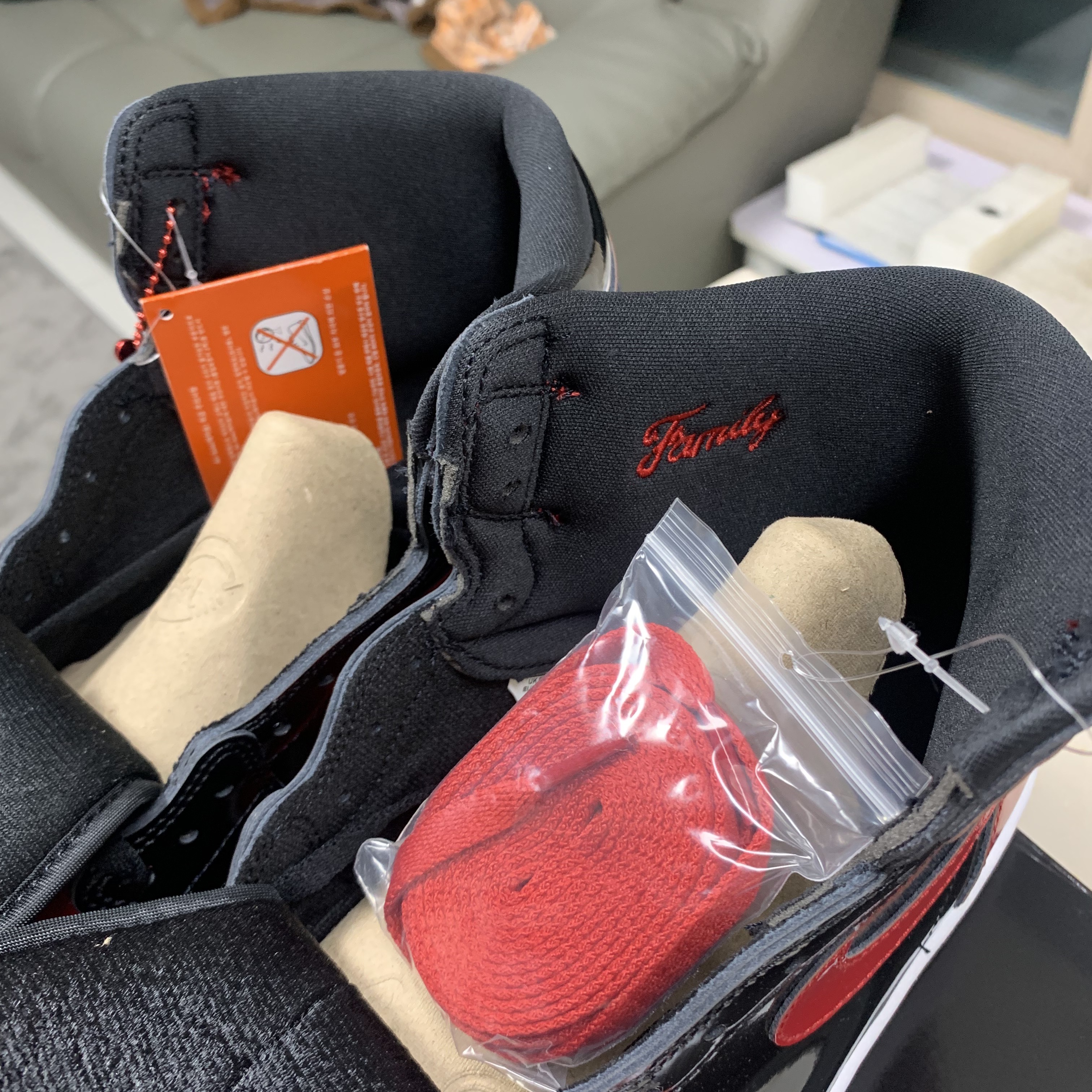 Jordan 1 Retro High OG Patent Bred 착용 스타일 - 5