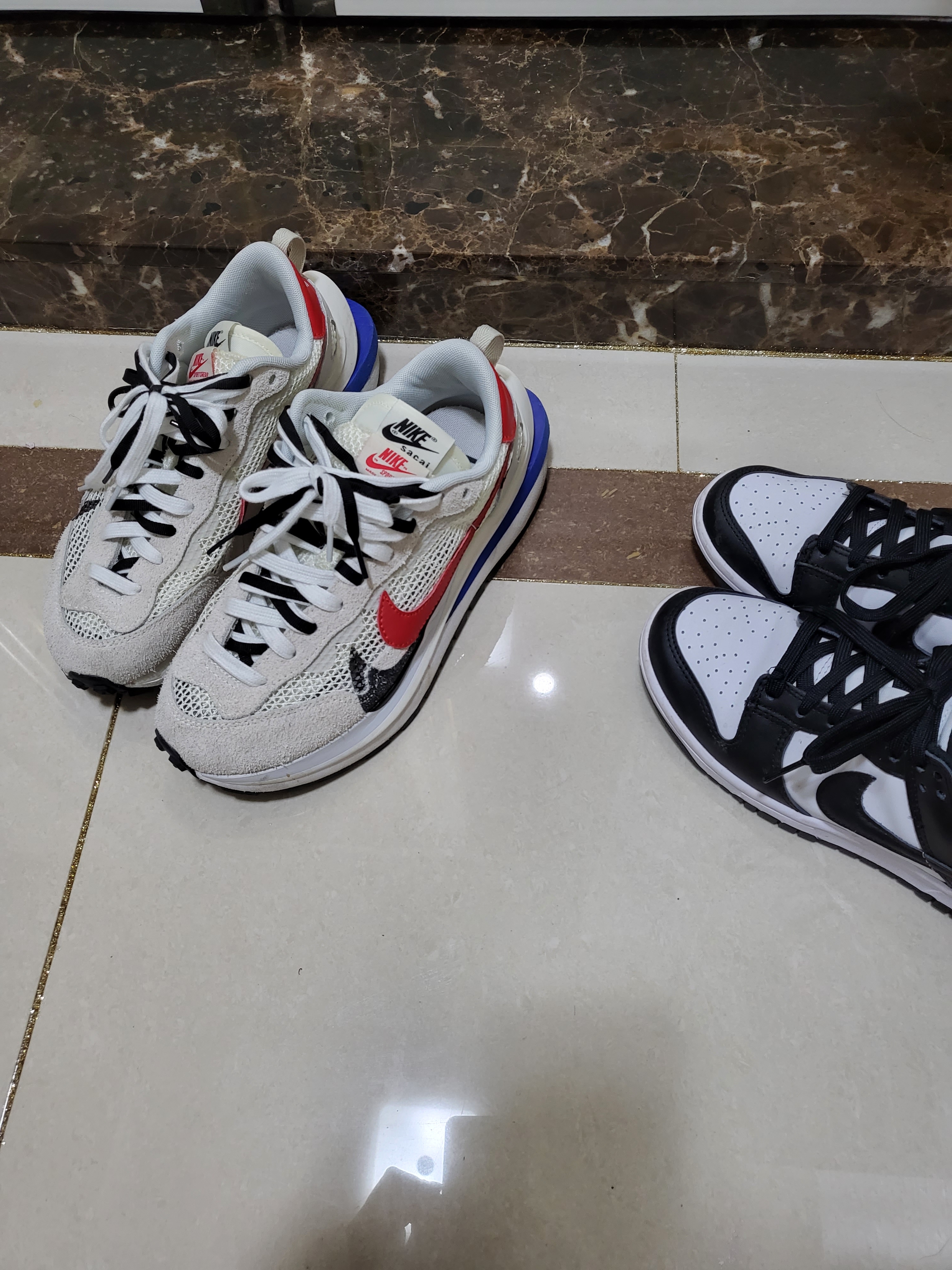 Nike x Sacai VaporWaffle Royal Fuchsia, (W) Nike Dunk Low Black 착용 스타일