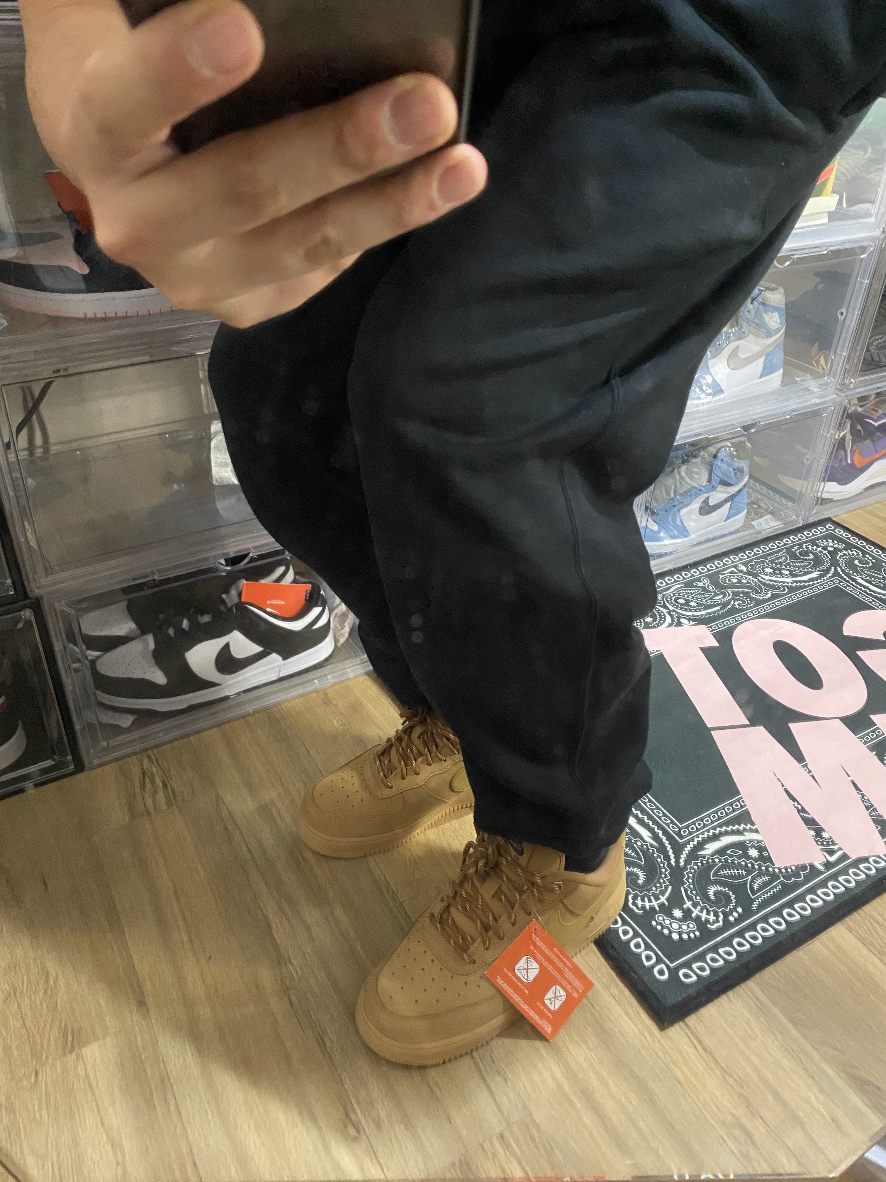 Nike Air Force 1 '07 WB Flax 착용 스타일 - 2