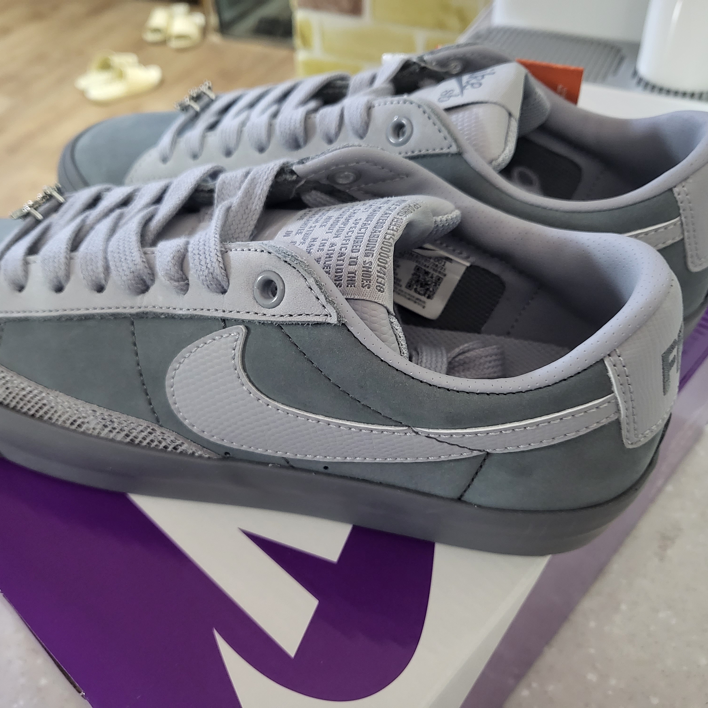 Nike x FPAR SB Blazer Low QS Cool Grey 착용 스타일 - 2