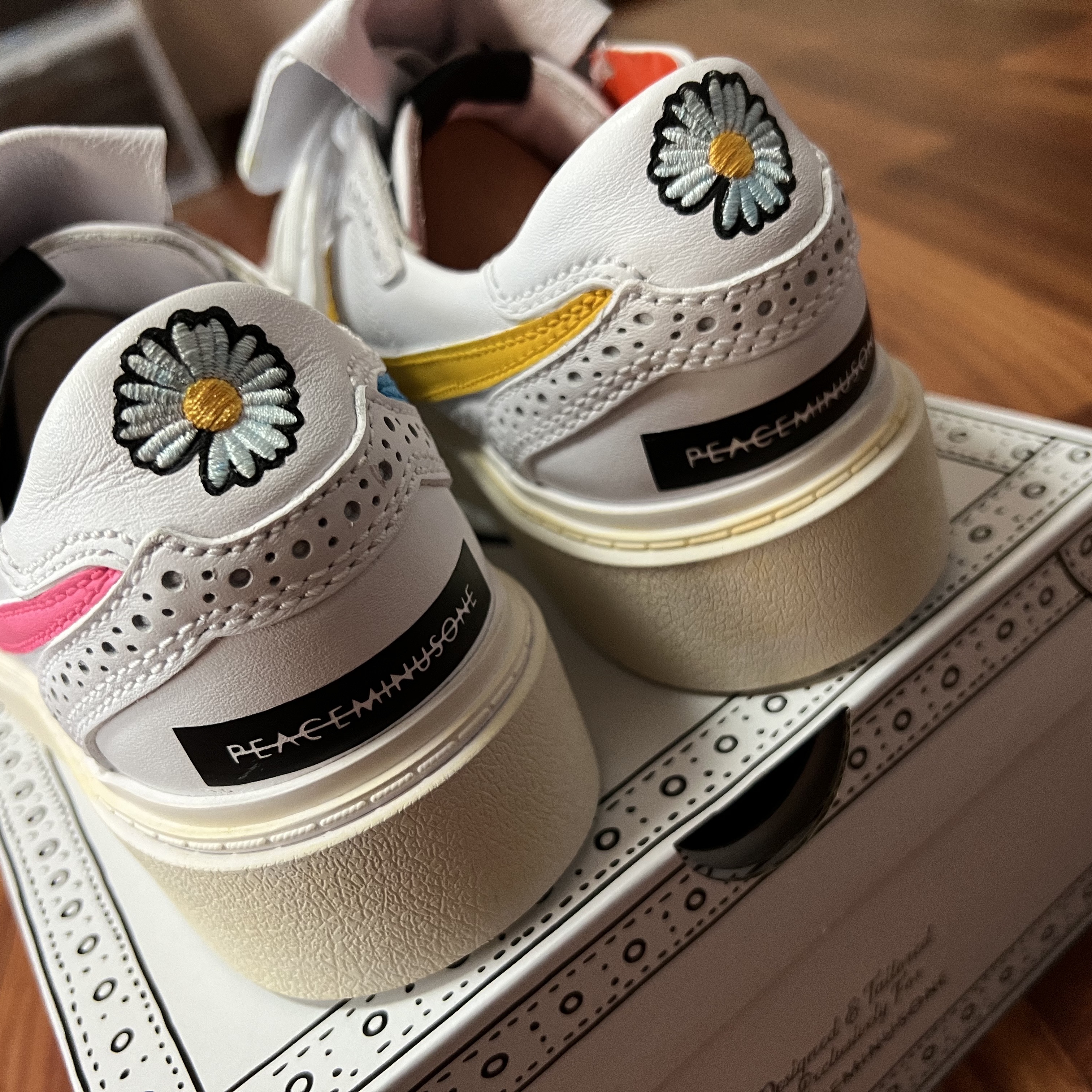 Nike x Peaceminusone Kwondo1 White 착용 스타일 - 4