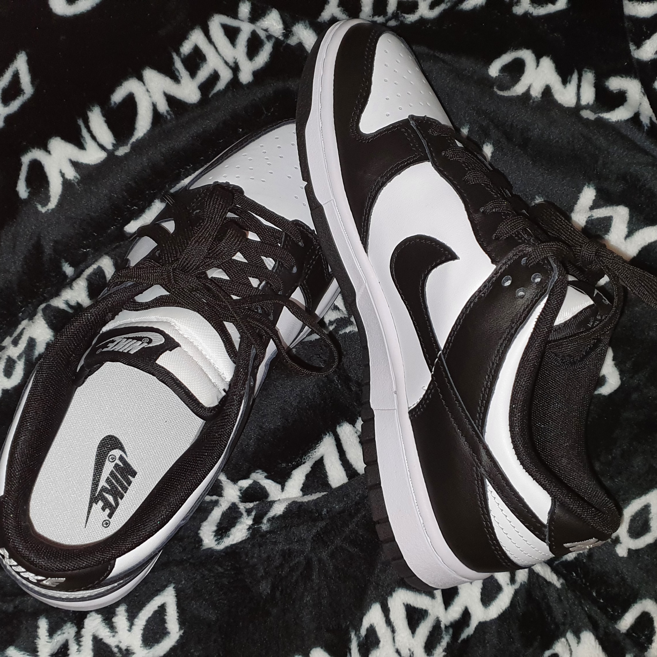 Nike Dunk Low Retro Black 착용 스타일