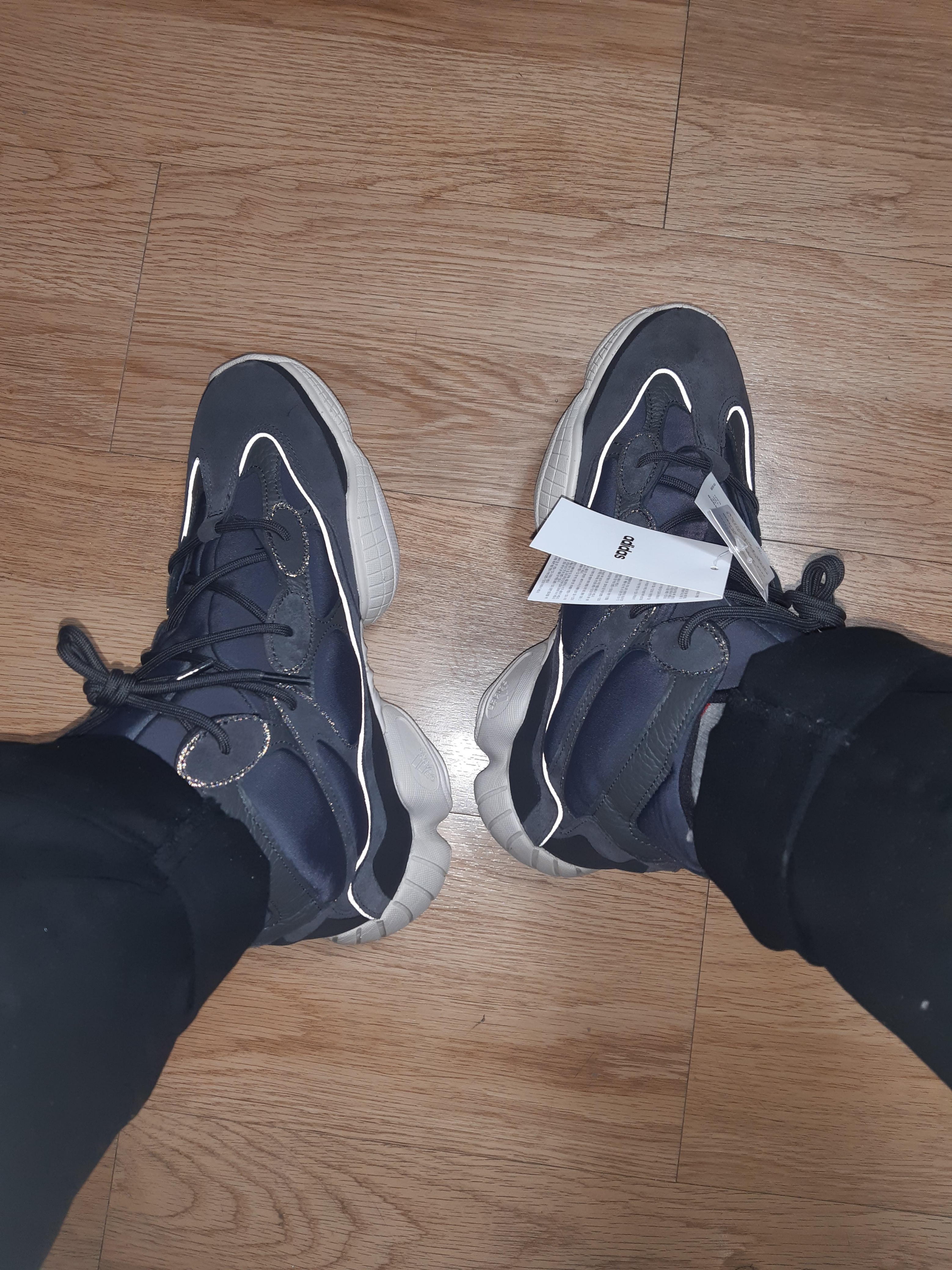 Adidas Yeezy 500 High Slate 착용 스타일