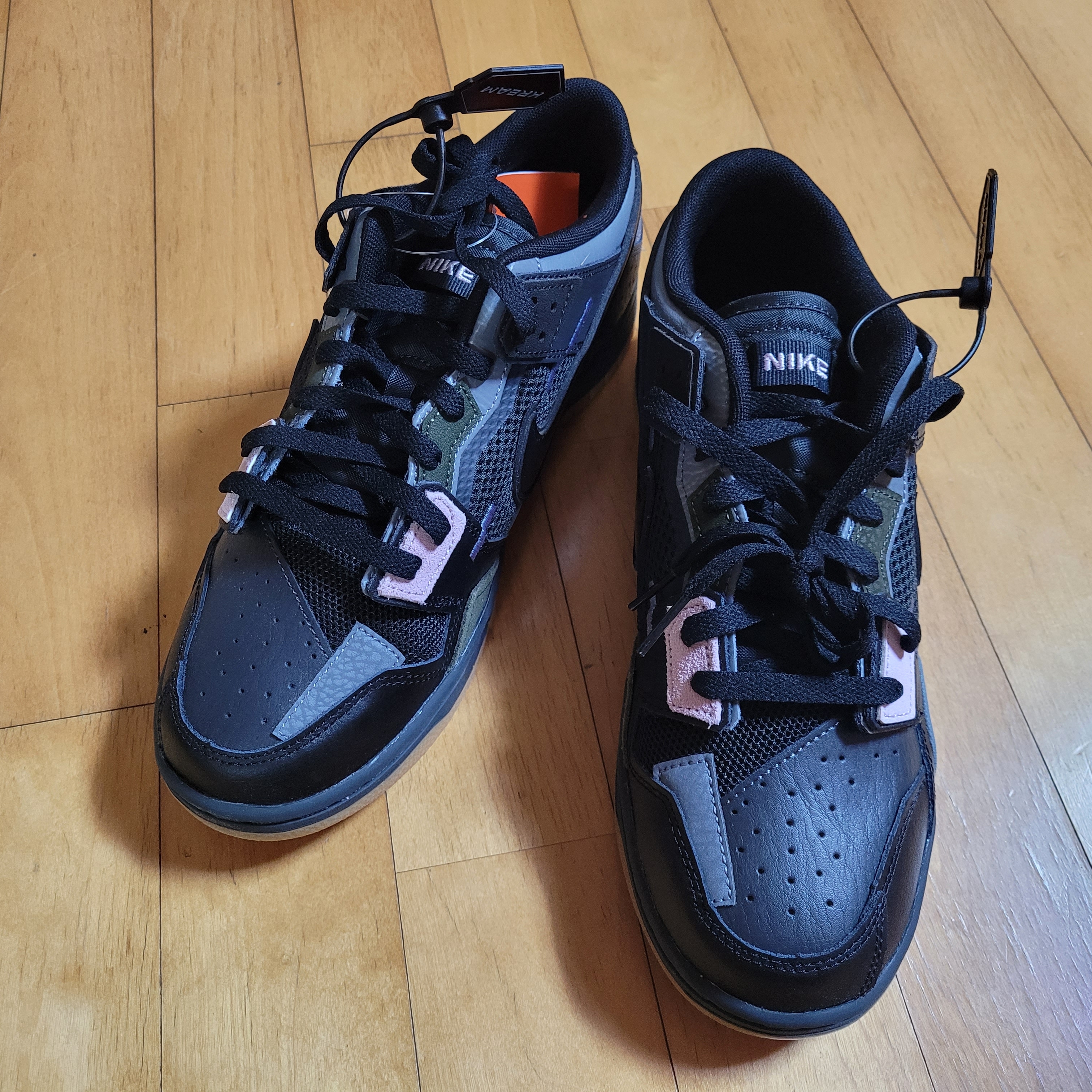 Nike Dunk Scrap Cool Grey 착용 스타일 - 3