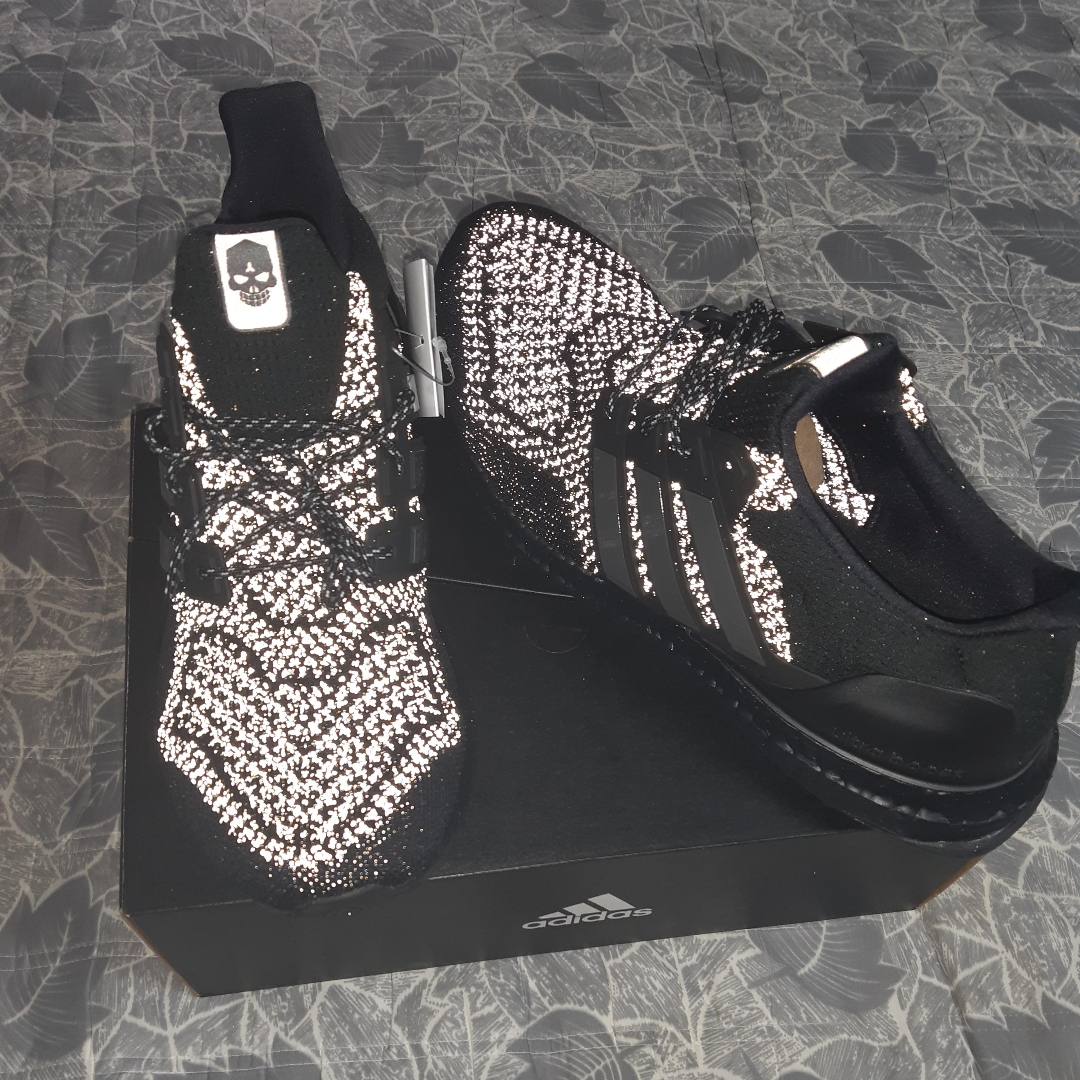 Adidas x Show Me The Money Ultraboost 1.0 Black 착용 스타일