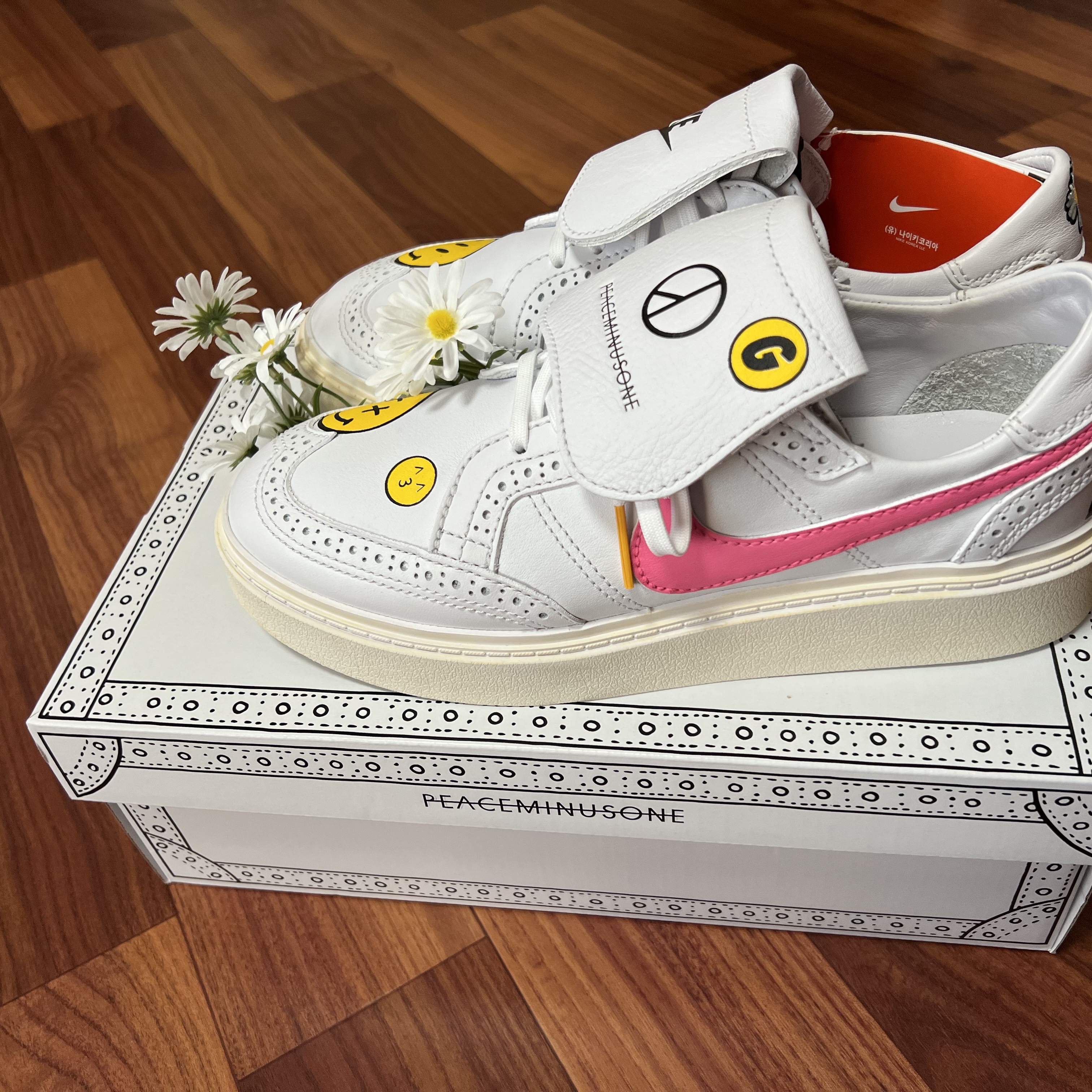 Nike x Peaceminusone Kwondo1 White 착용 스타일 - 2