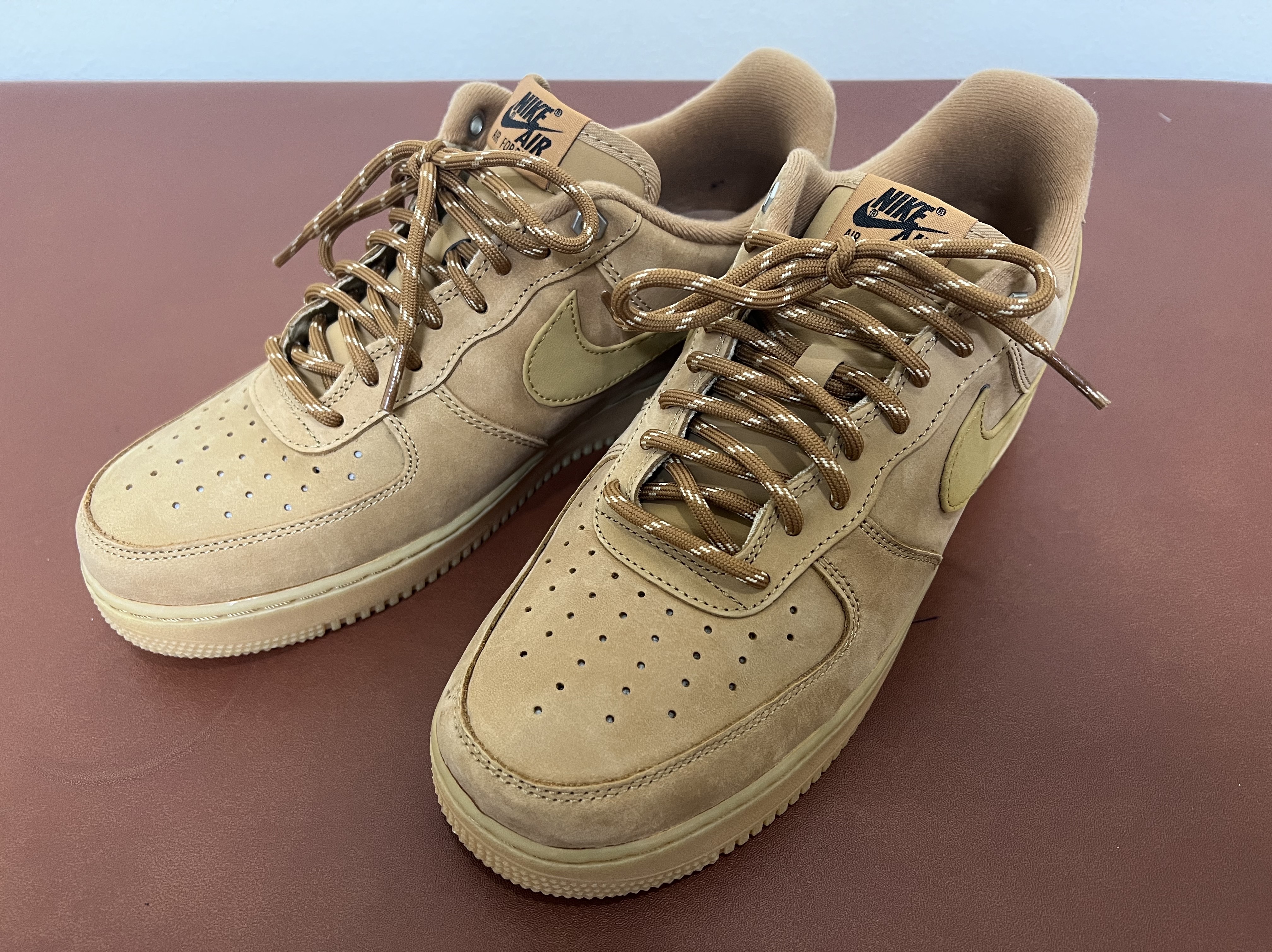 Nike Air Force 1 '07 WB Flax 착용 스타일 - 1