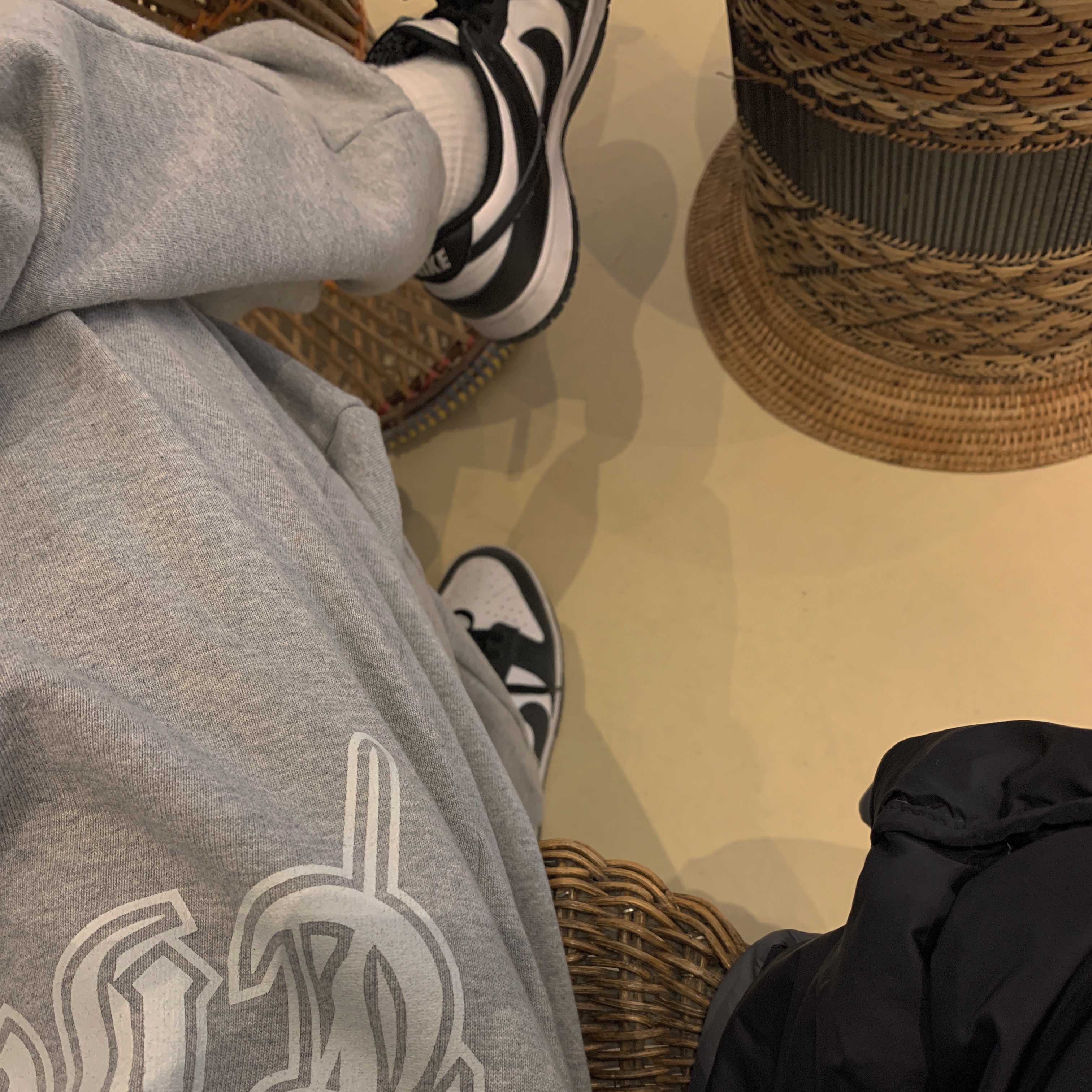 Nike Dunk Low Retro Black, C.P. Company Extra Fine Merino Wool Goggle Beanie Black - 21FW 착용 스타일 - 2