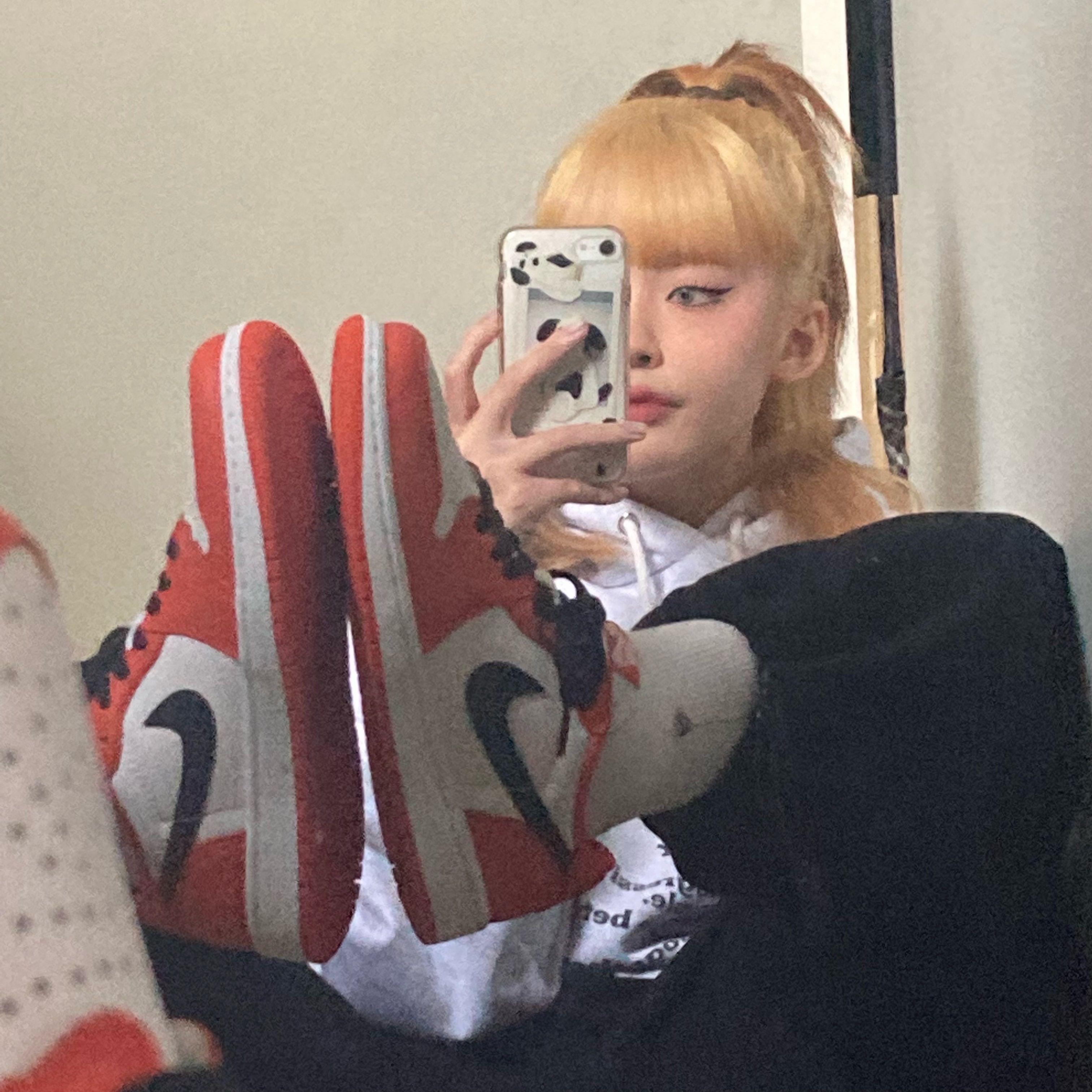 Jordan 1 Low OG Starfish 착용 스타일