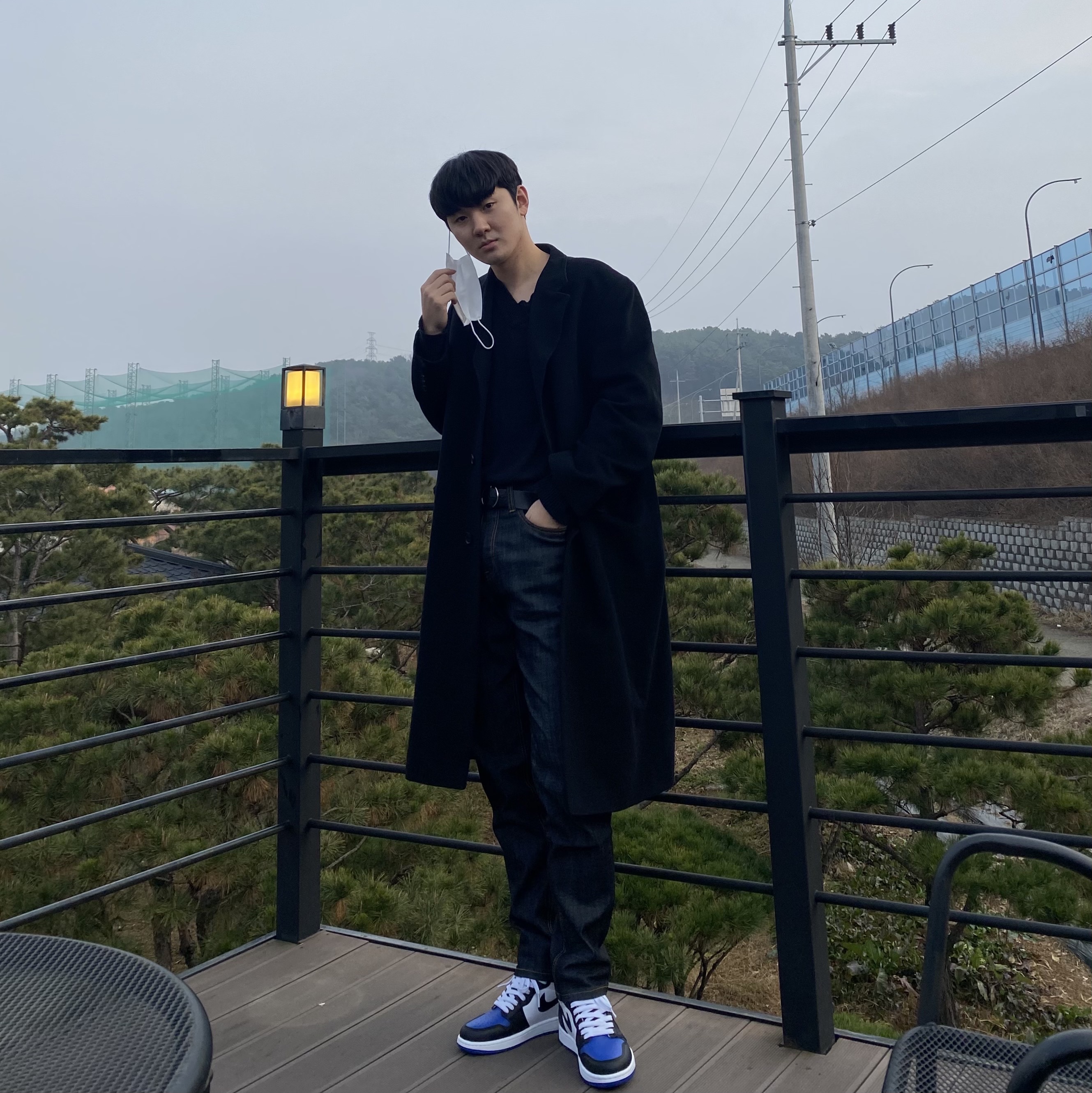 Jordan 1 Retro High OG Royal Toe 착용 스타일