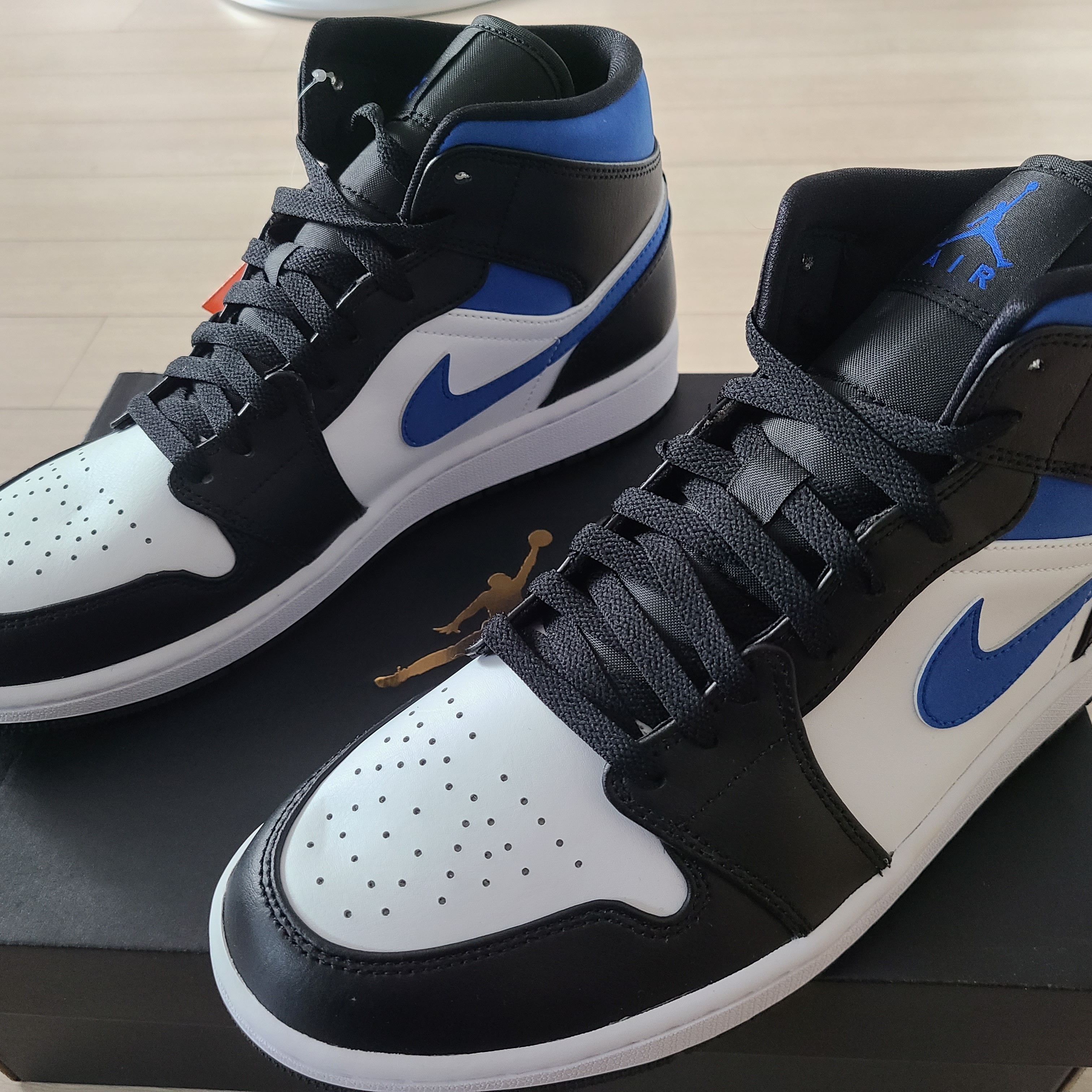Jordan 1 Mid Racer Blue 착용 스타일 - 2