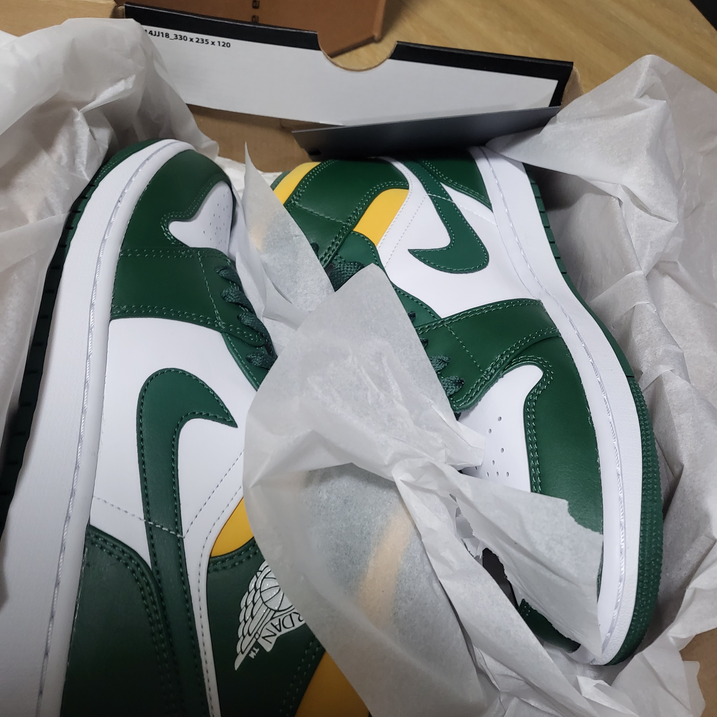 Jordan 1 Mid Sonics 2021 착용 스타일 - 1