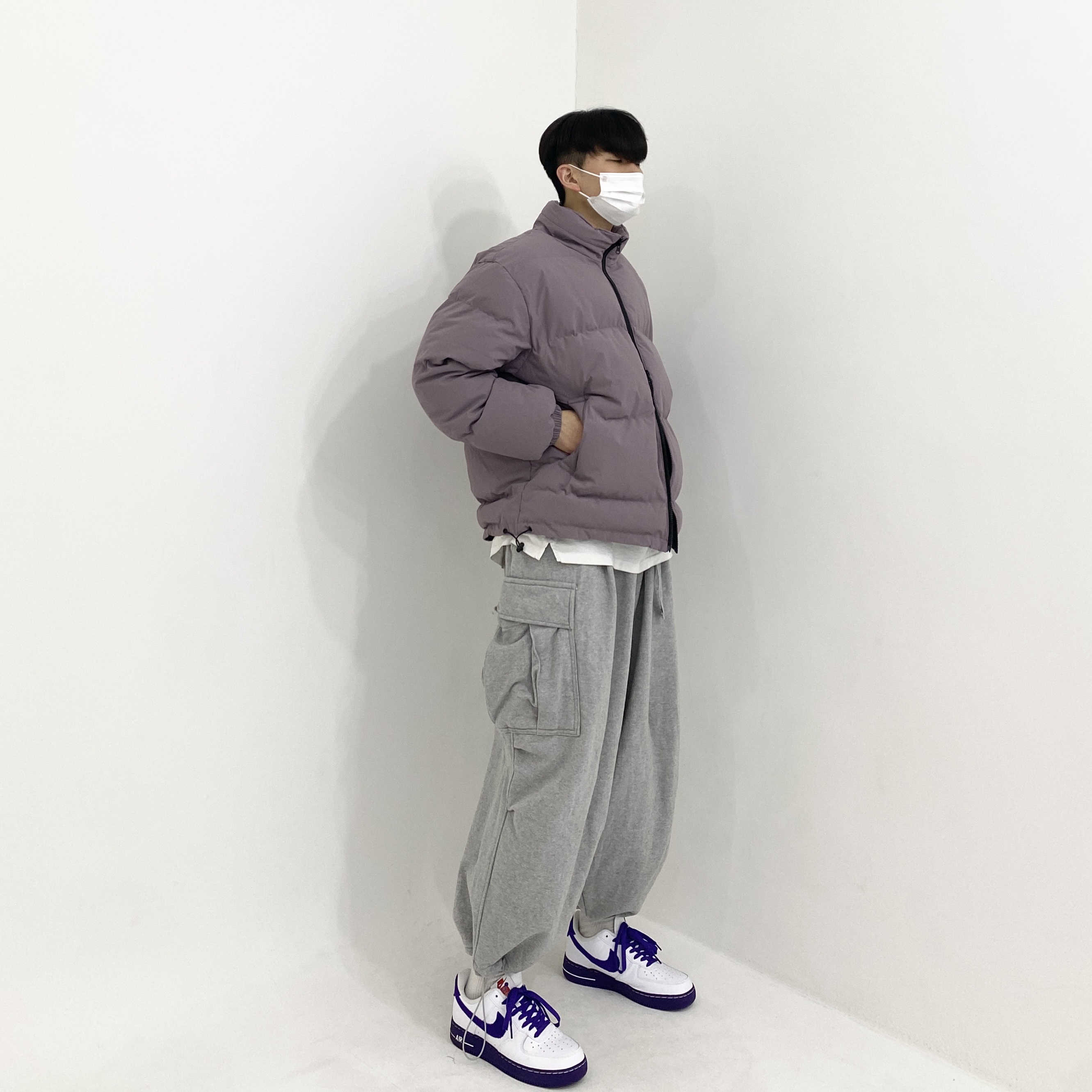 Nike Air Force 1 '07 LV8 EMB White and Court Purple 착용 스타일