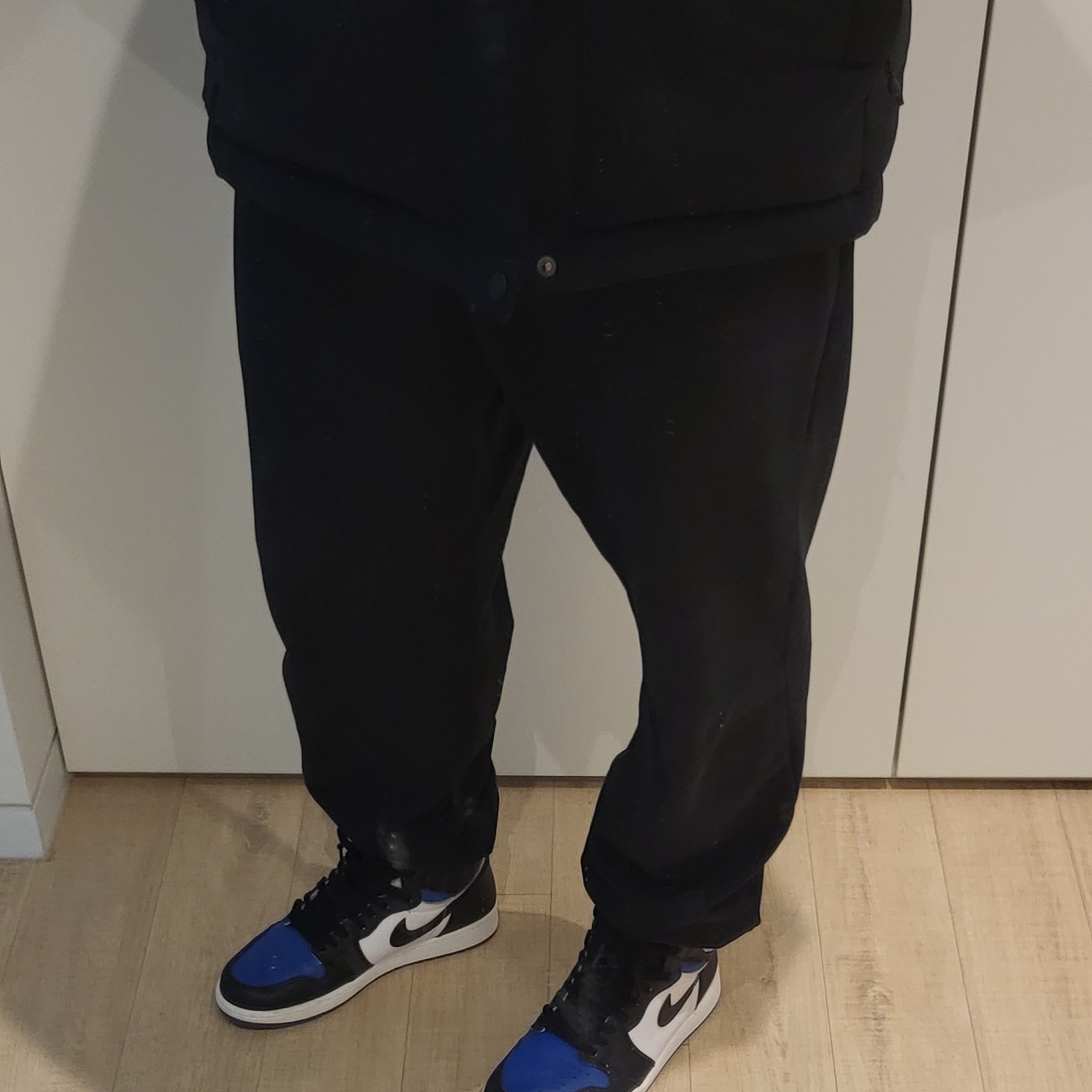 Jordan 1 Retro High OG Royal Toe, Jordan 11 Retro Bred 2019 착용 스타일 - 2