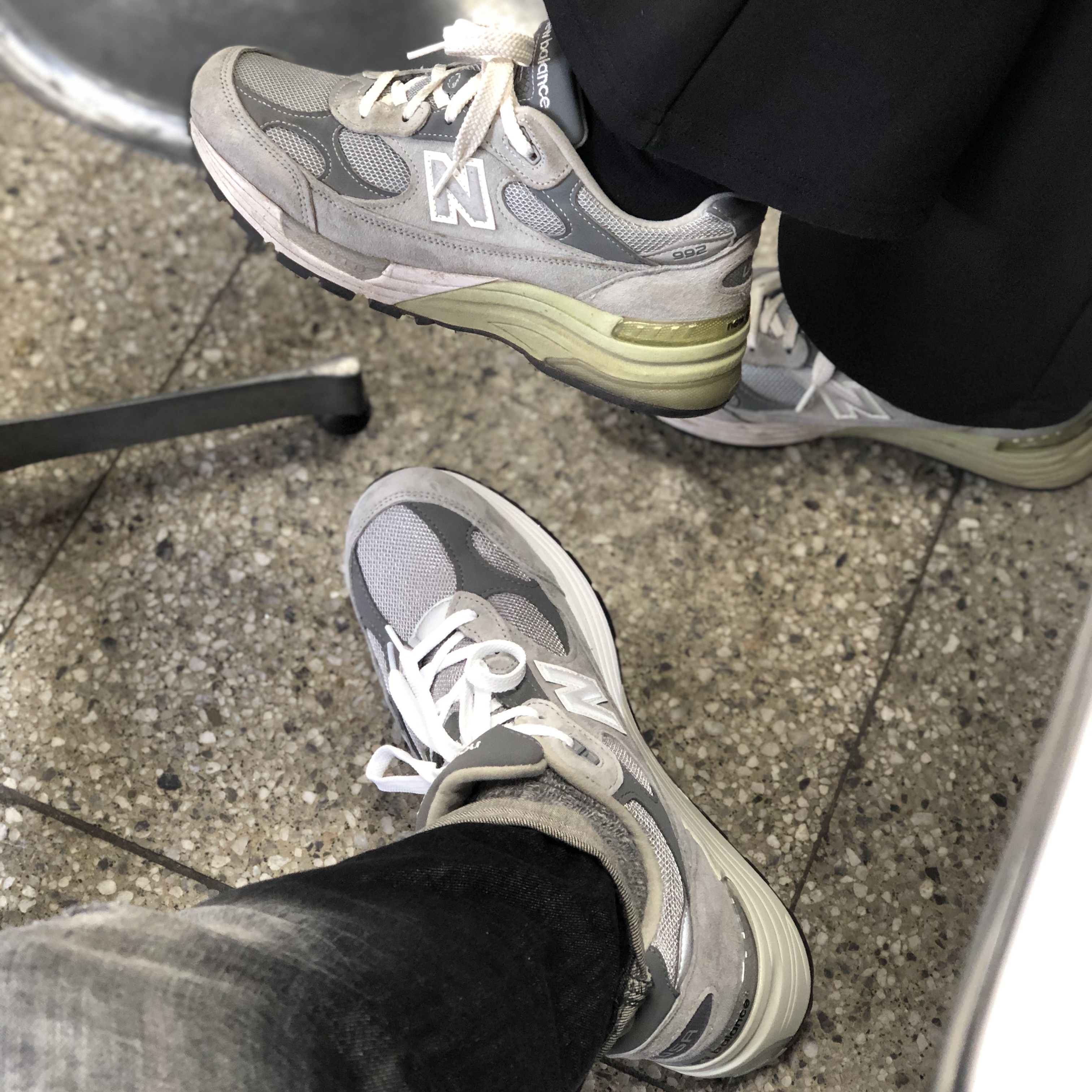 New Balance 992 Made in USA Grey - D Standard 착용 스타일