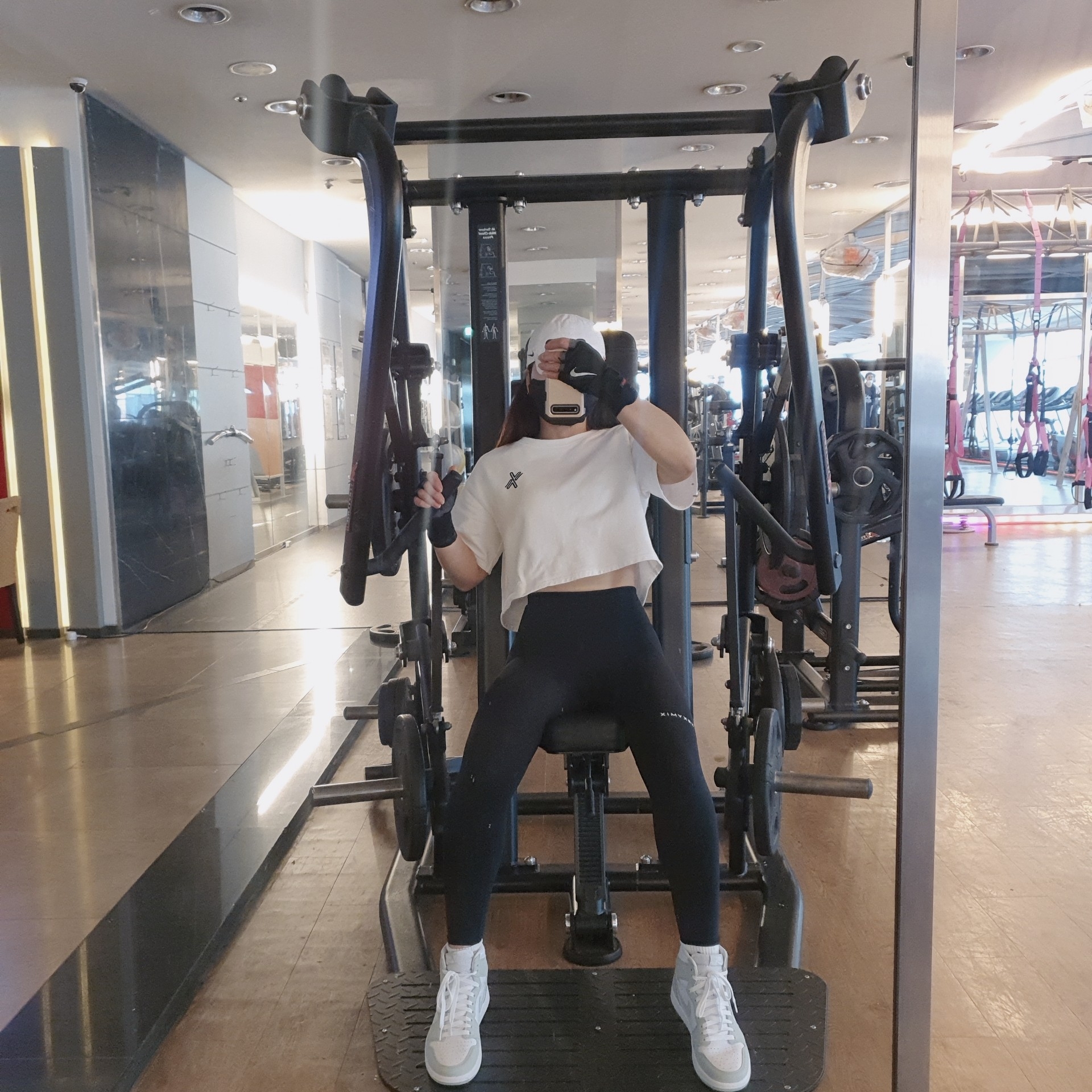 (W) Jordan 1 Retro High OG Seafoam 착용 스타일