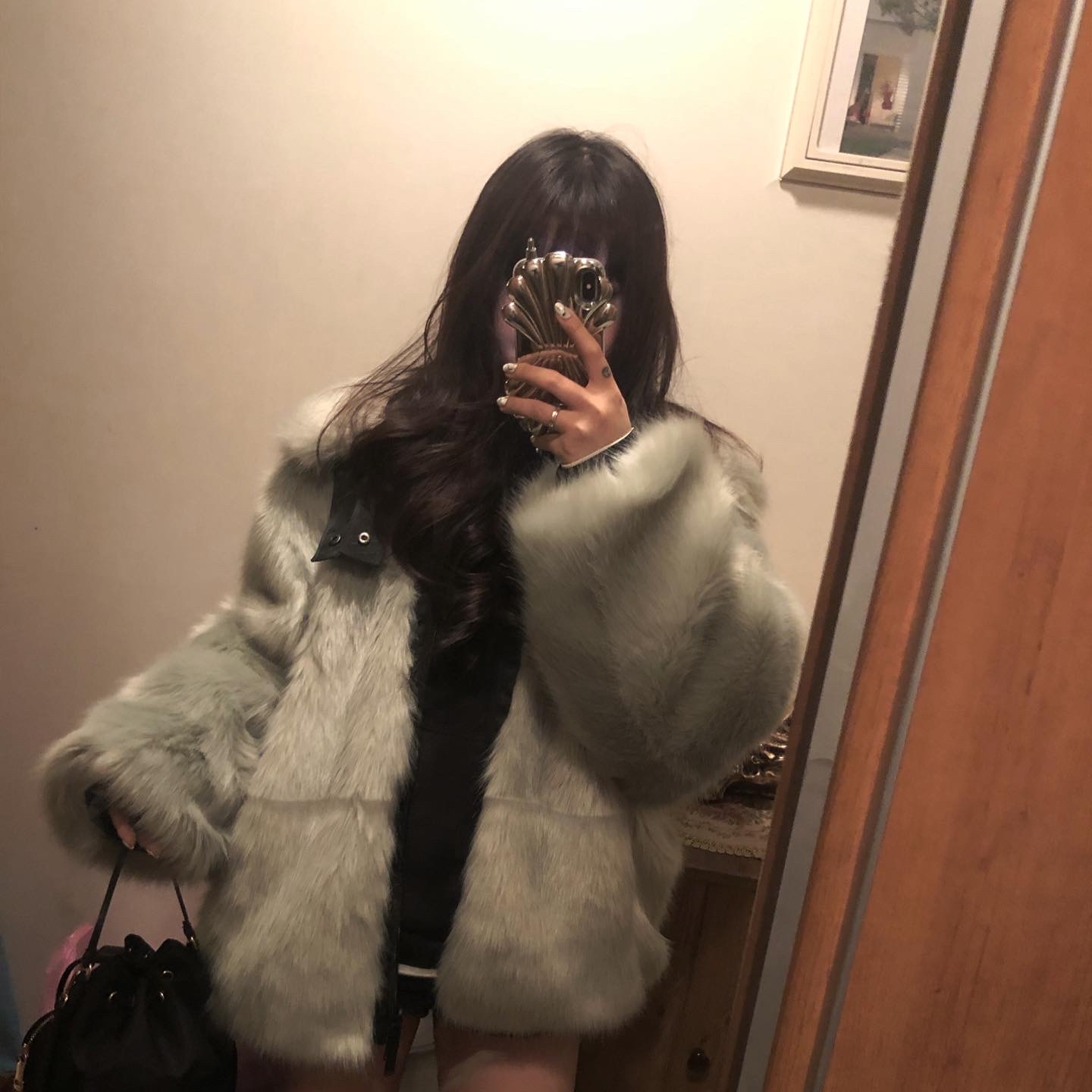 (W) Nike x Ambush Reversible Faux-Fur Coat Jade Horizon 착용 스타일 - 1