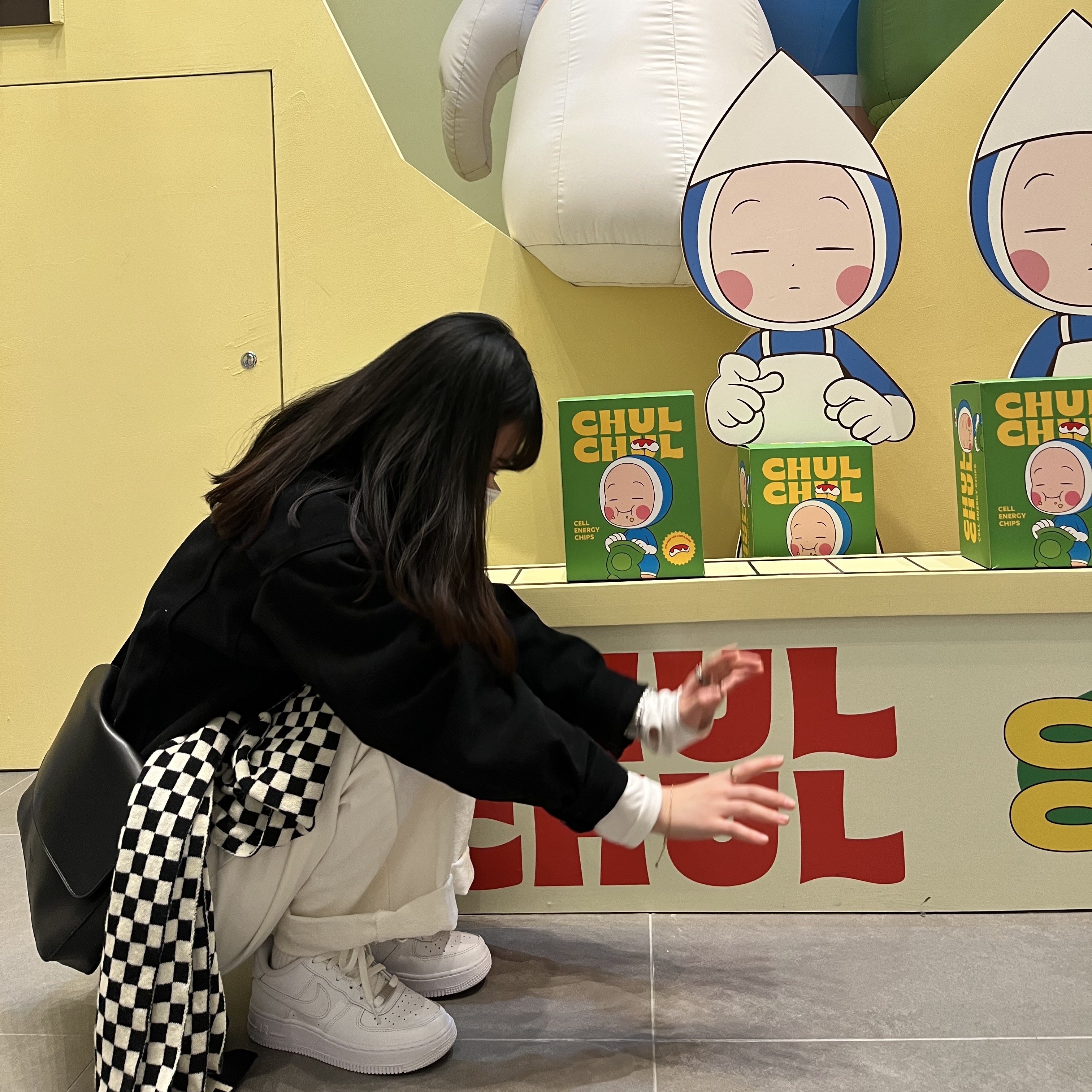 (GS) Nike Air Force 1 LE White 착용 스타일 - 1