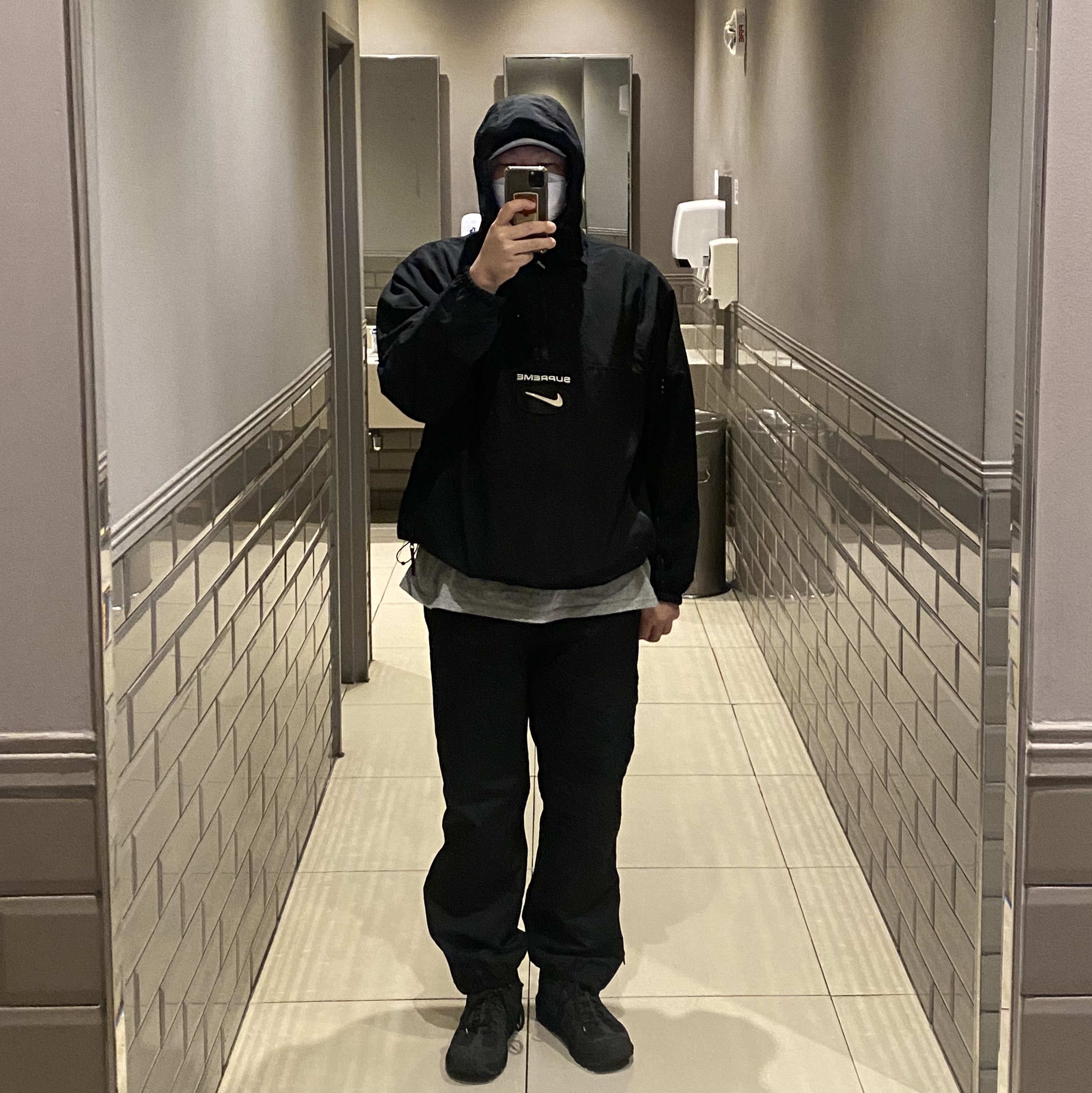 Supreme x Nike Jewel Reversible Ripstop Anorak Black - 20FW, Nike x Supreme Air Humara 17 Black 착용 스타일