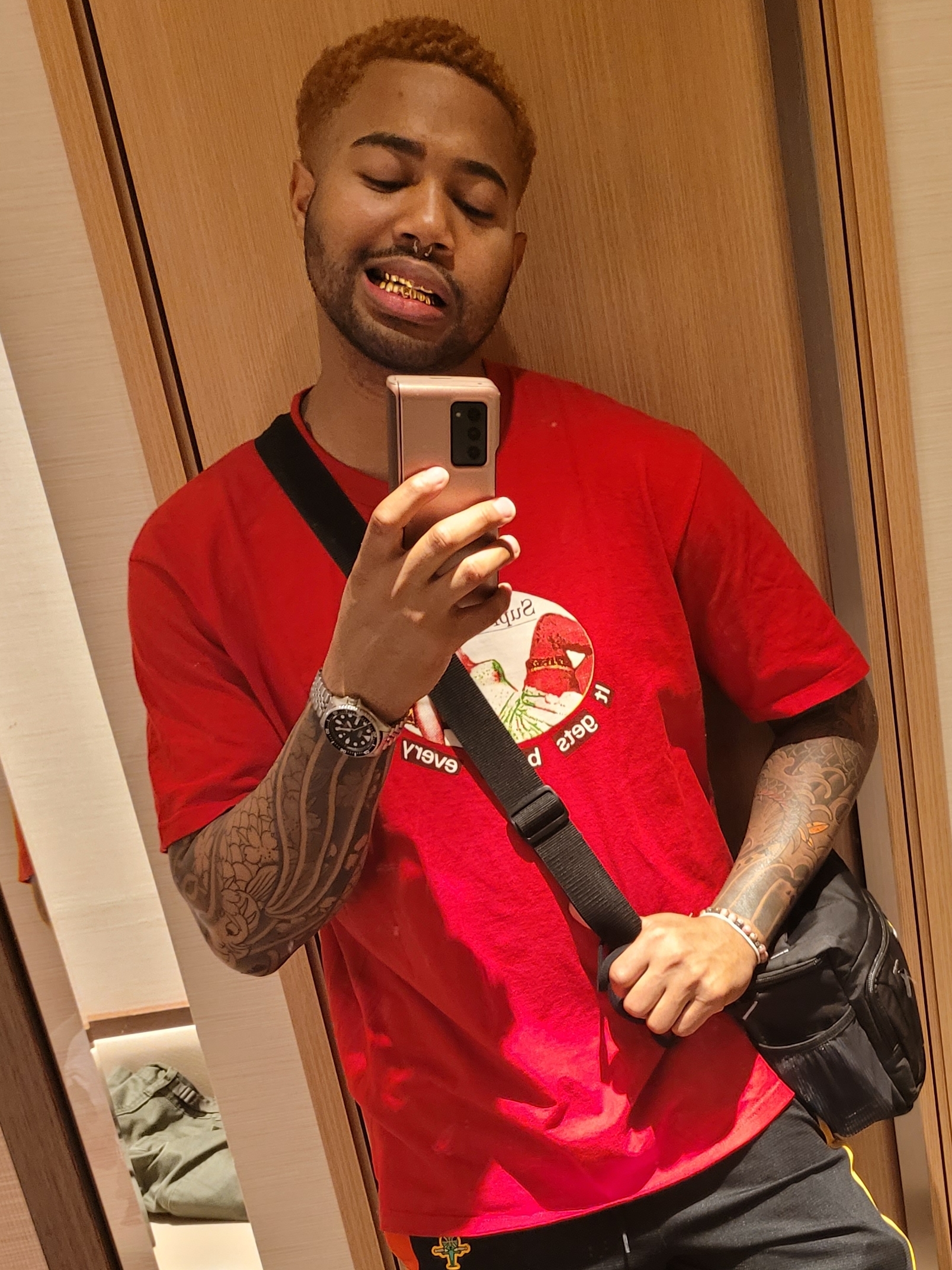 Jordan 1 Retro Chicago 2013, Supreme It Gets Better Every Time T-Shirt Black - 19SS 착용 스타일 - 2