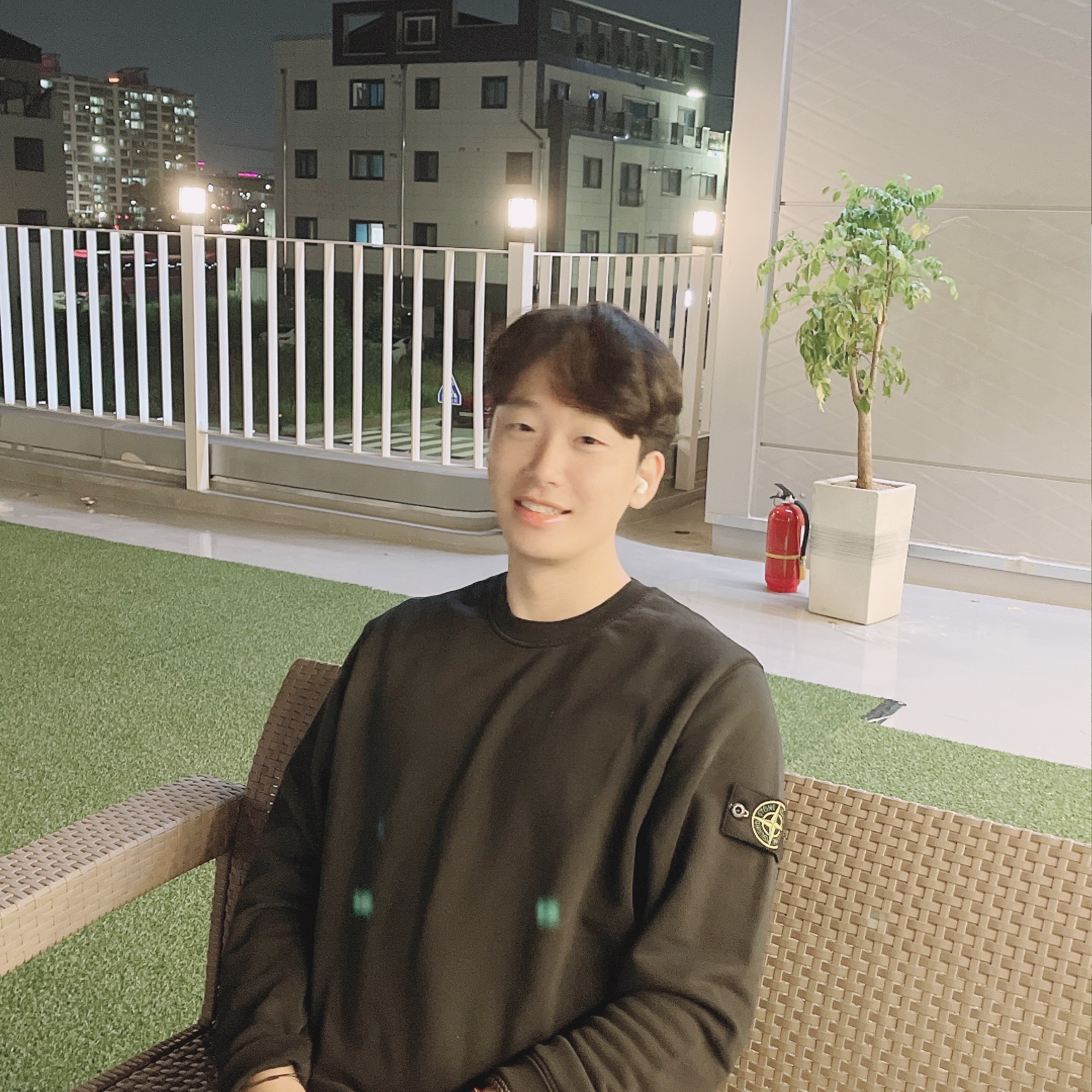 Stone Island 63020 Crewneck Sweatshirt Black - 21FW 착용 스타일