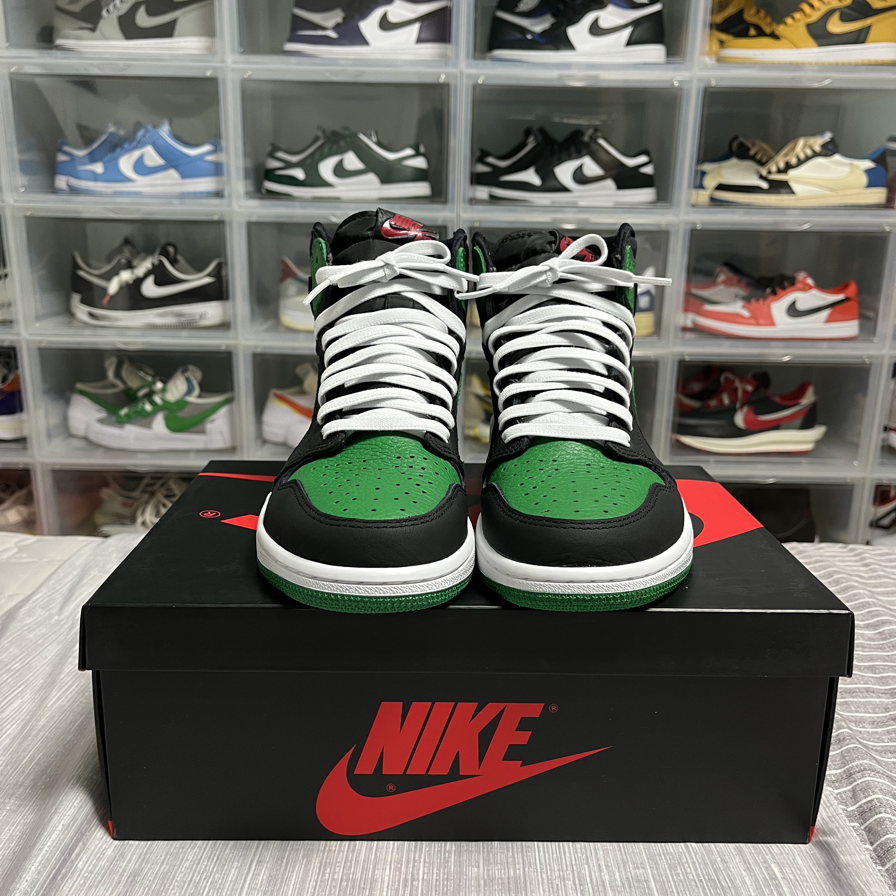 Jordan 1 Retro High OG Pine Green Black 착용 스타일 - 2
