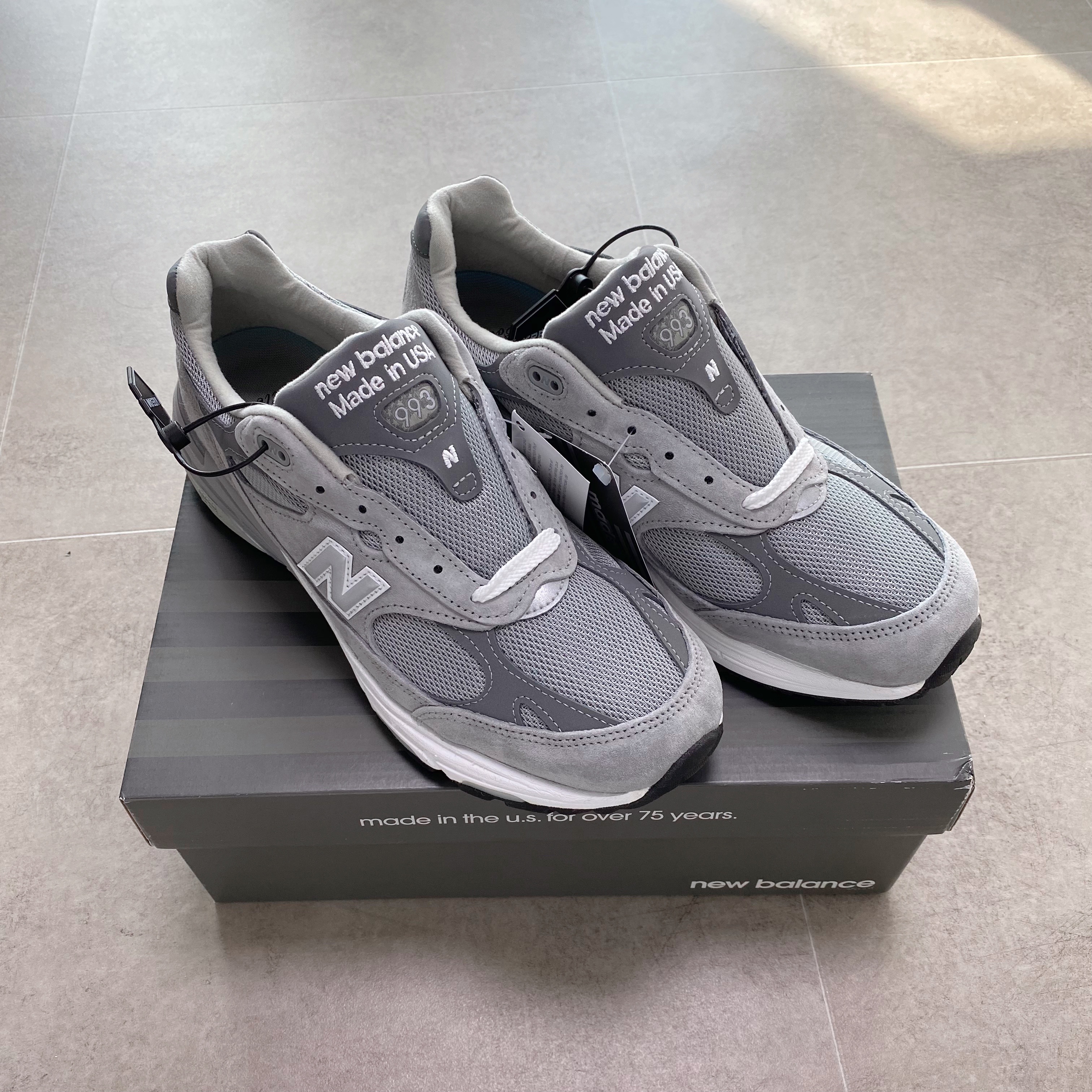 New Balance 993 Made in USA Grey - D Standard 착용 스타일