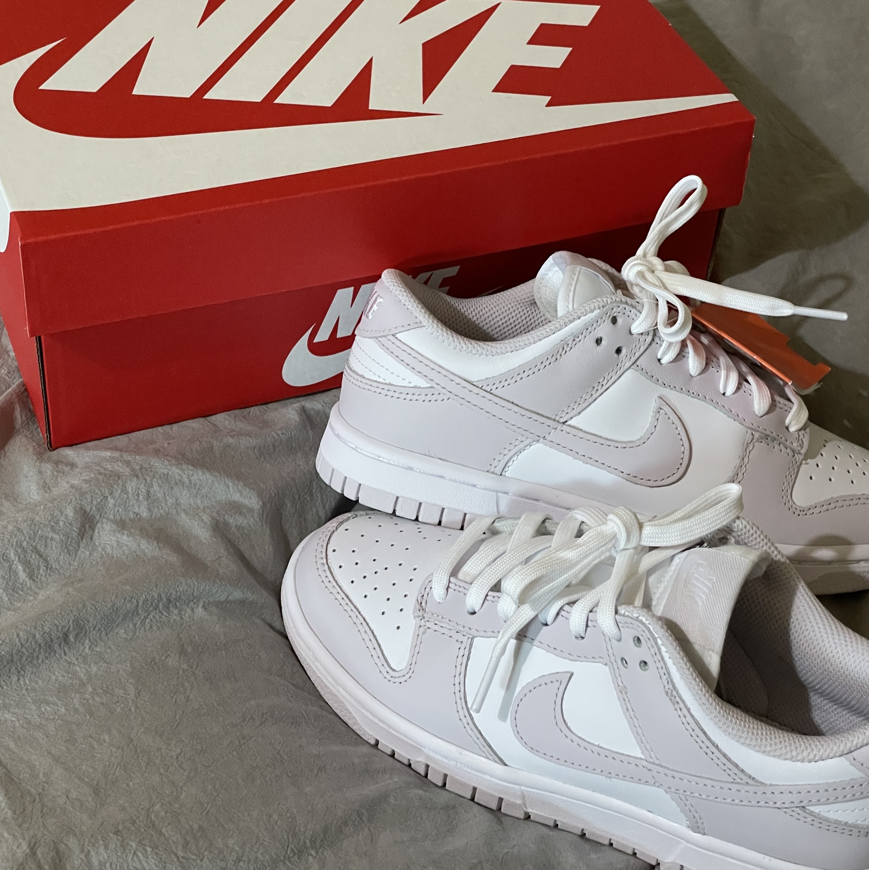 (W) Nike Dunk Low Venice 착용 스타일
