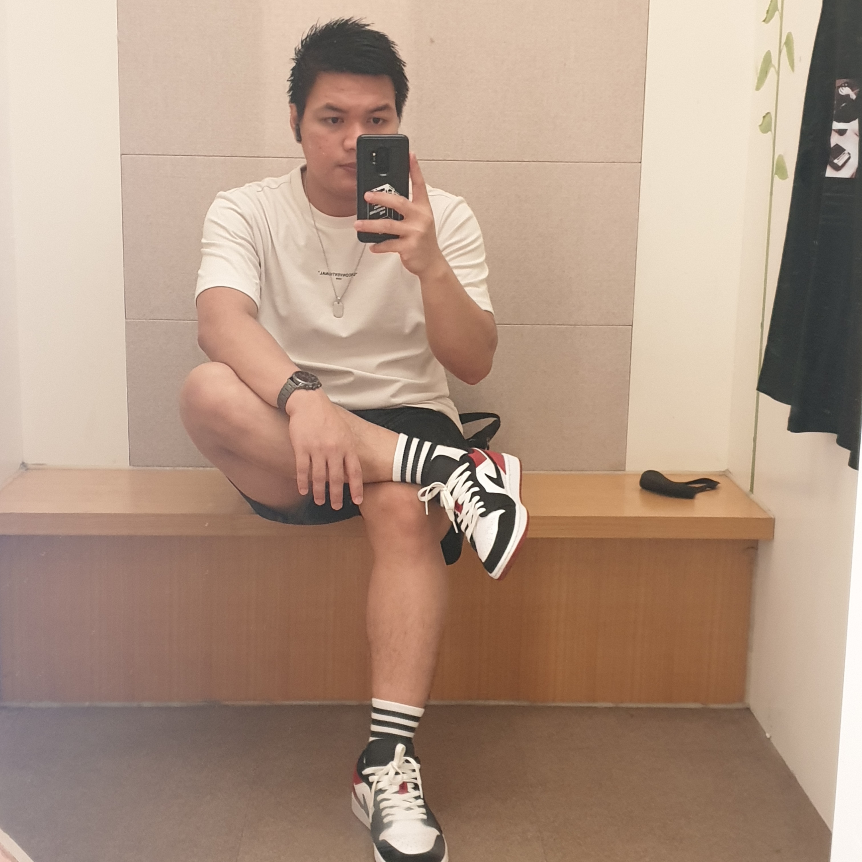 Jordan 1 Low Black Toe 착용 스타일 - 2