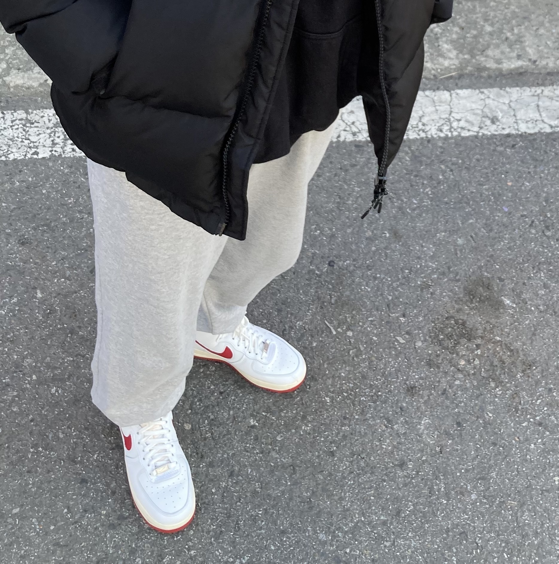 (W) Nike Air Force 1 High Sculpt Gym Red 착용 스타일
