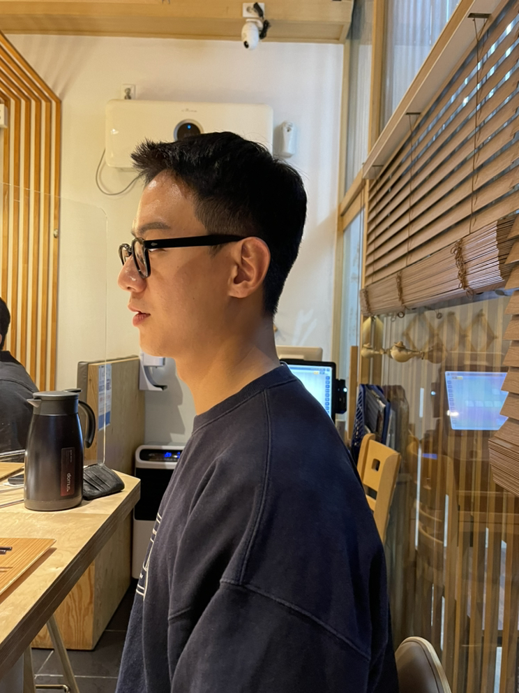 KREAM 프로필 이미지