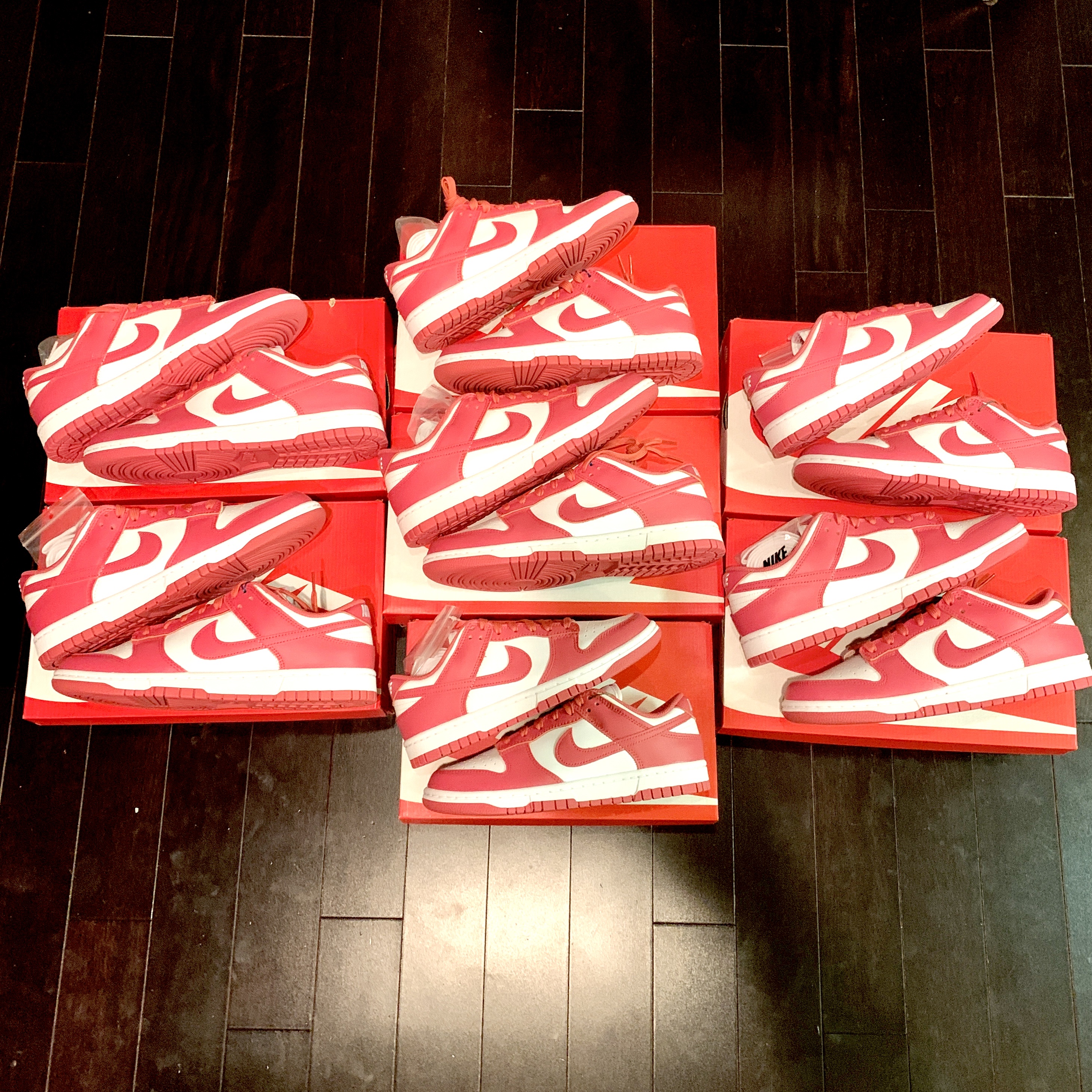 (W) Nike Dunk Low Archeo Pink 착용 스타일 - 1