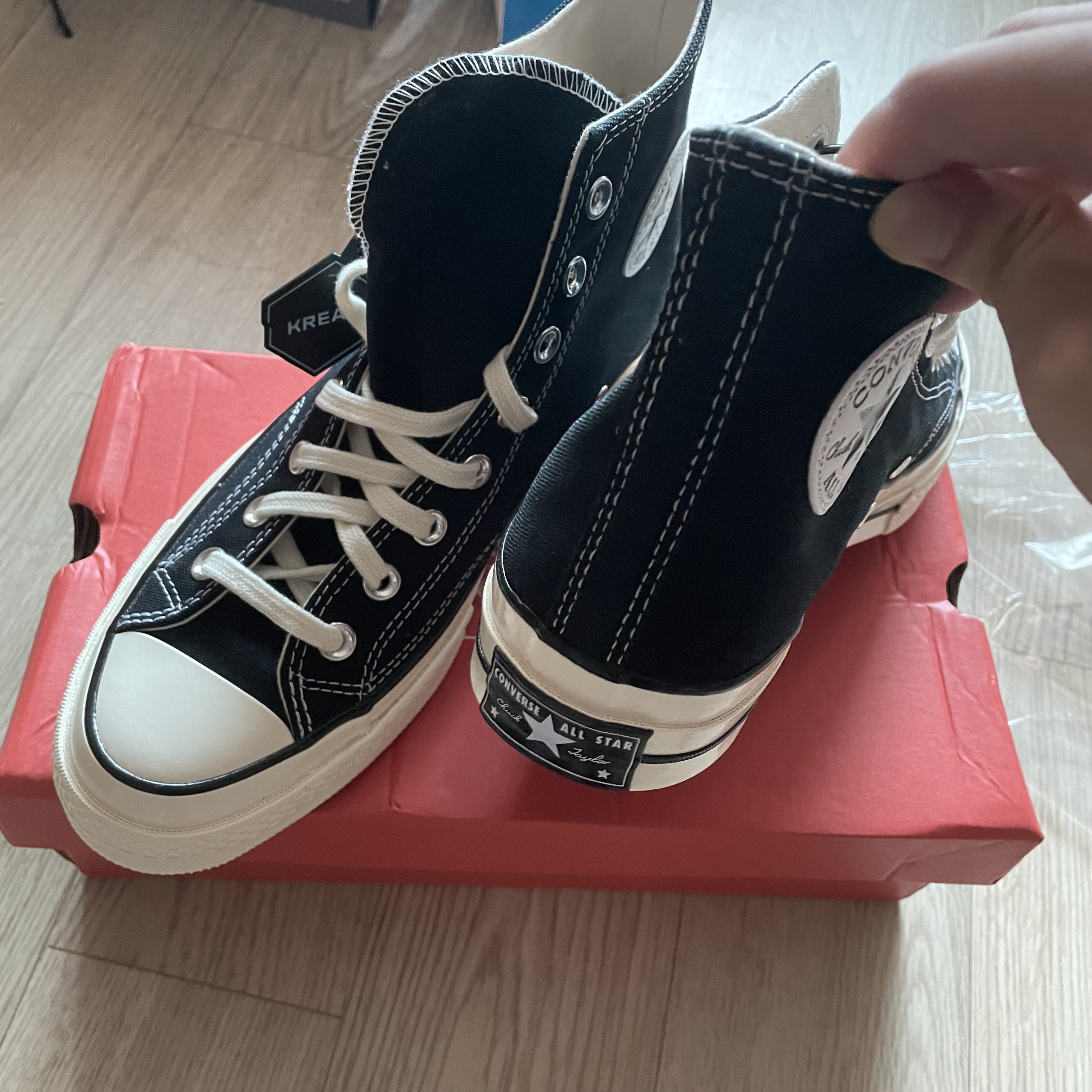 Converse Chuck 70 Hi Black 착용 스타일 - 3