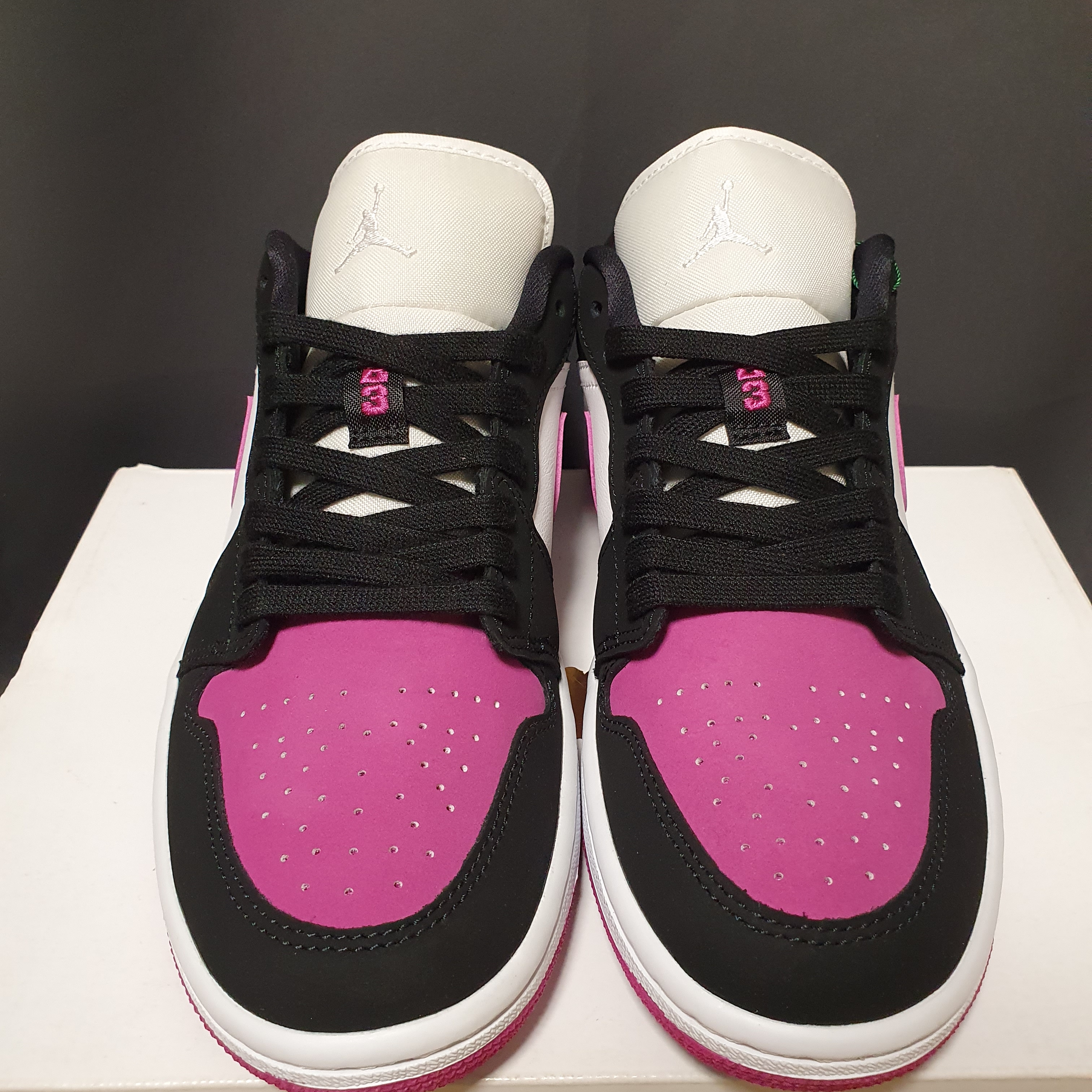 (W) Jordan 1 Low Cactus Flower 착용 스타일 - 2