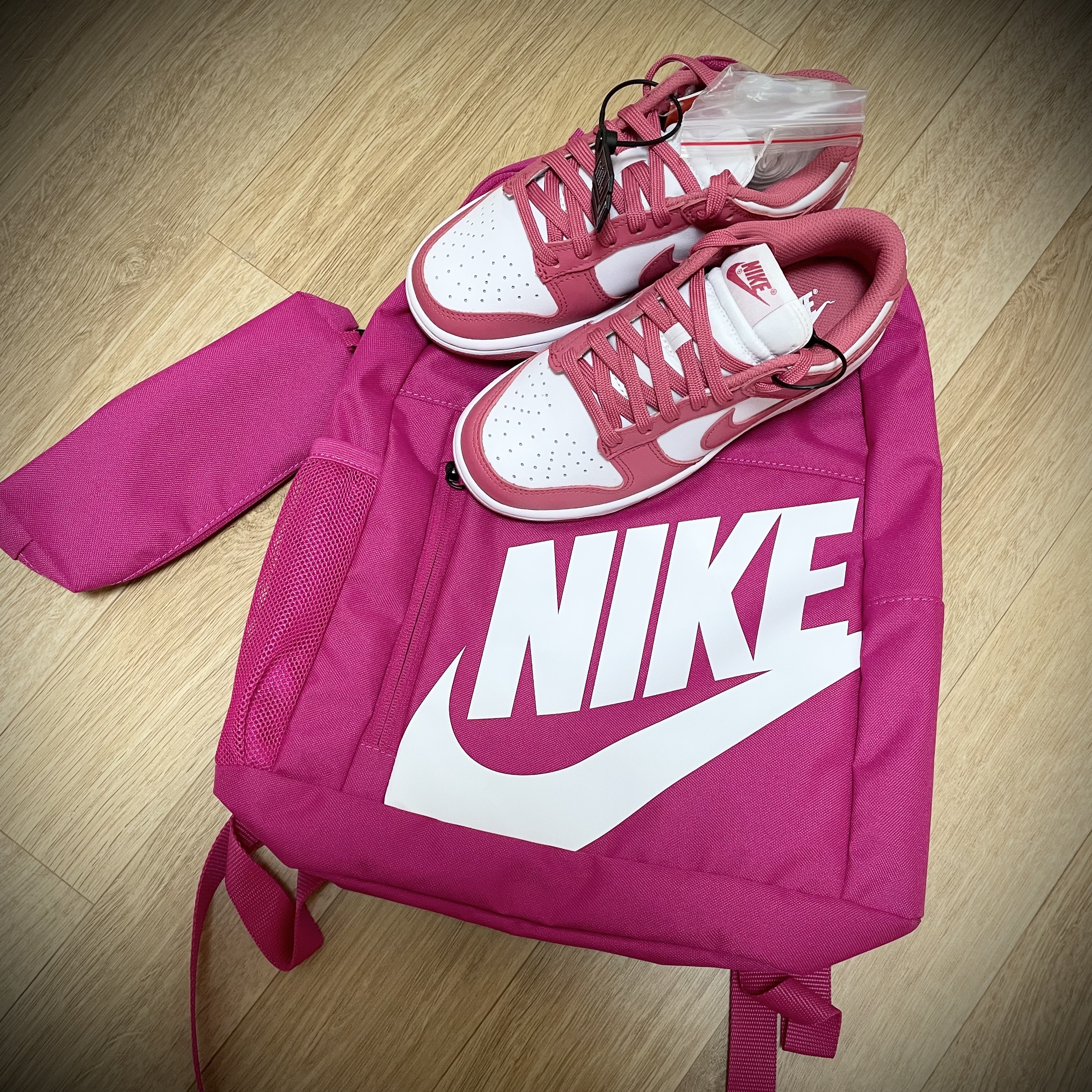 (W) Nike Dunk Low Archeo Pink 착용 스타일