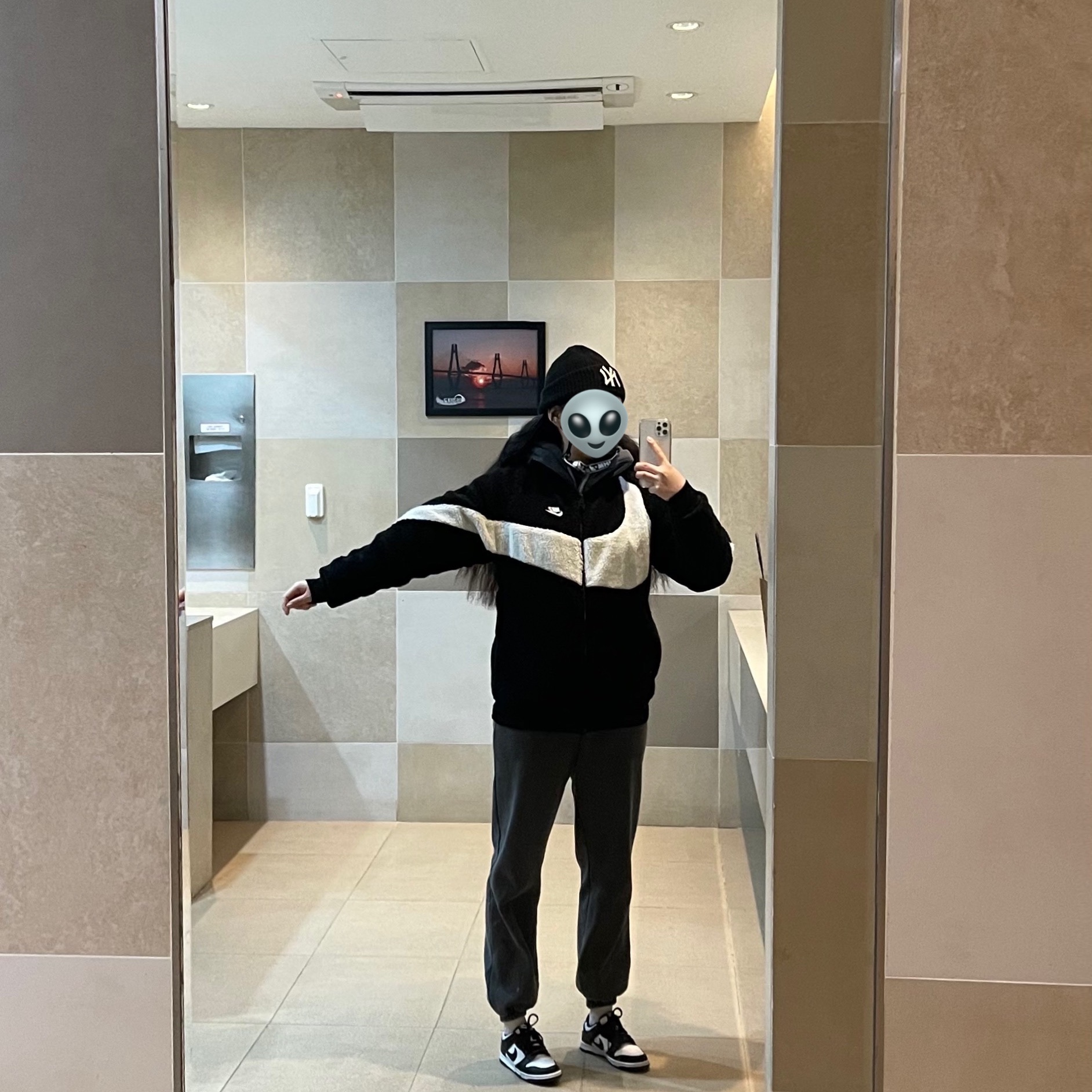 Nike Big Swoosh Full Zip Jacket Black Sail, (W) Nike Dunk Low Black 착용 스타일