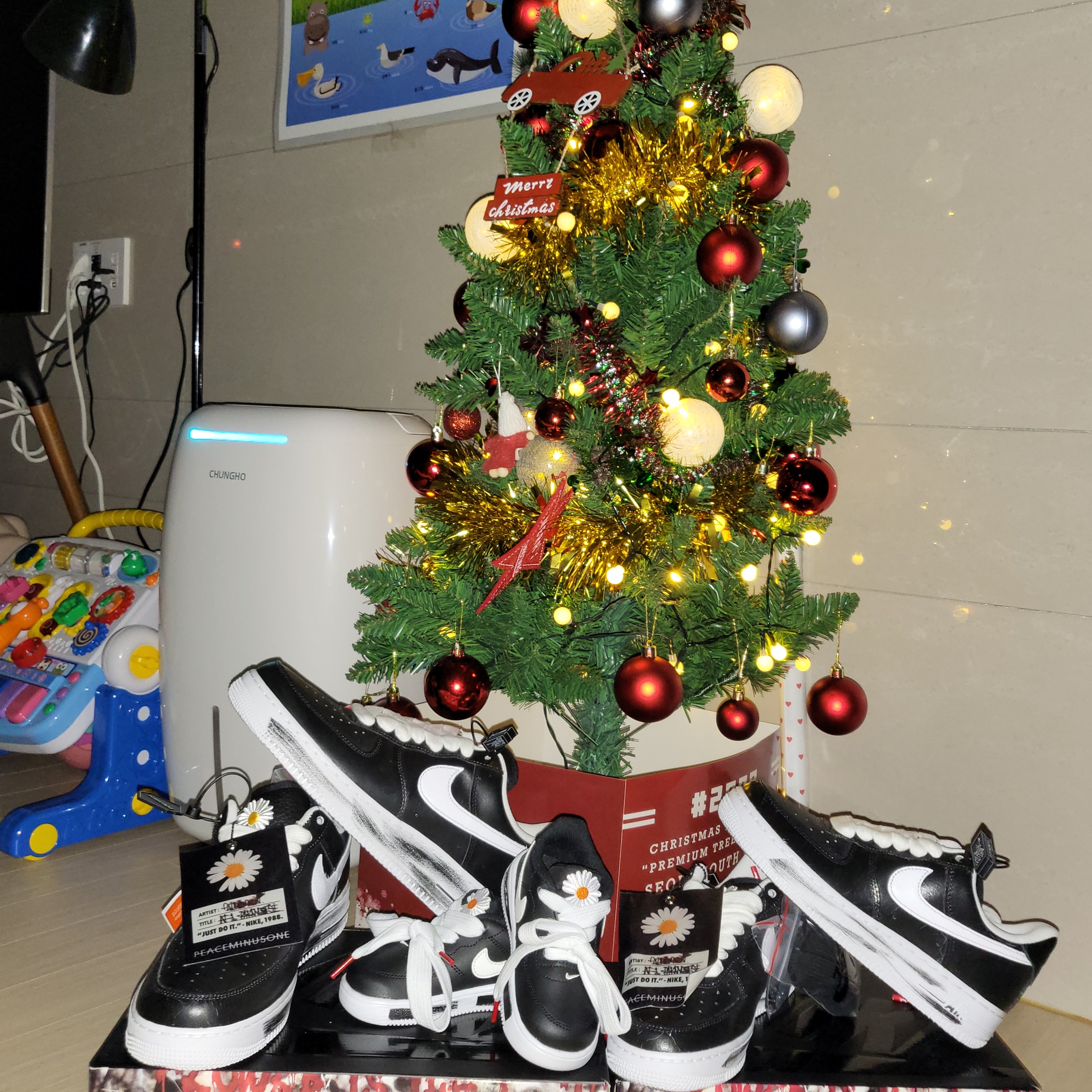 Nike x Peaceminusone Air Force 1 Low Para-Noise 착용 스타일