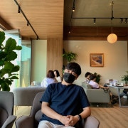 KREAM 프로필 이미지