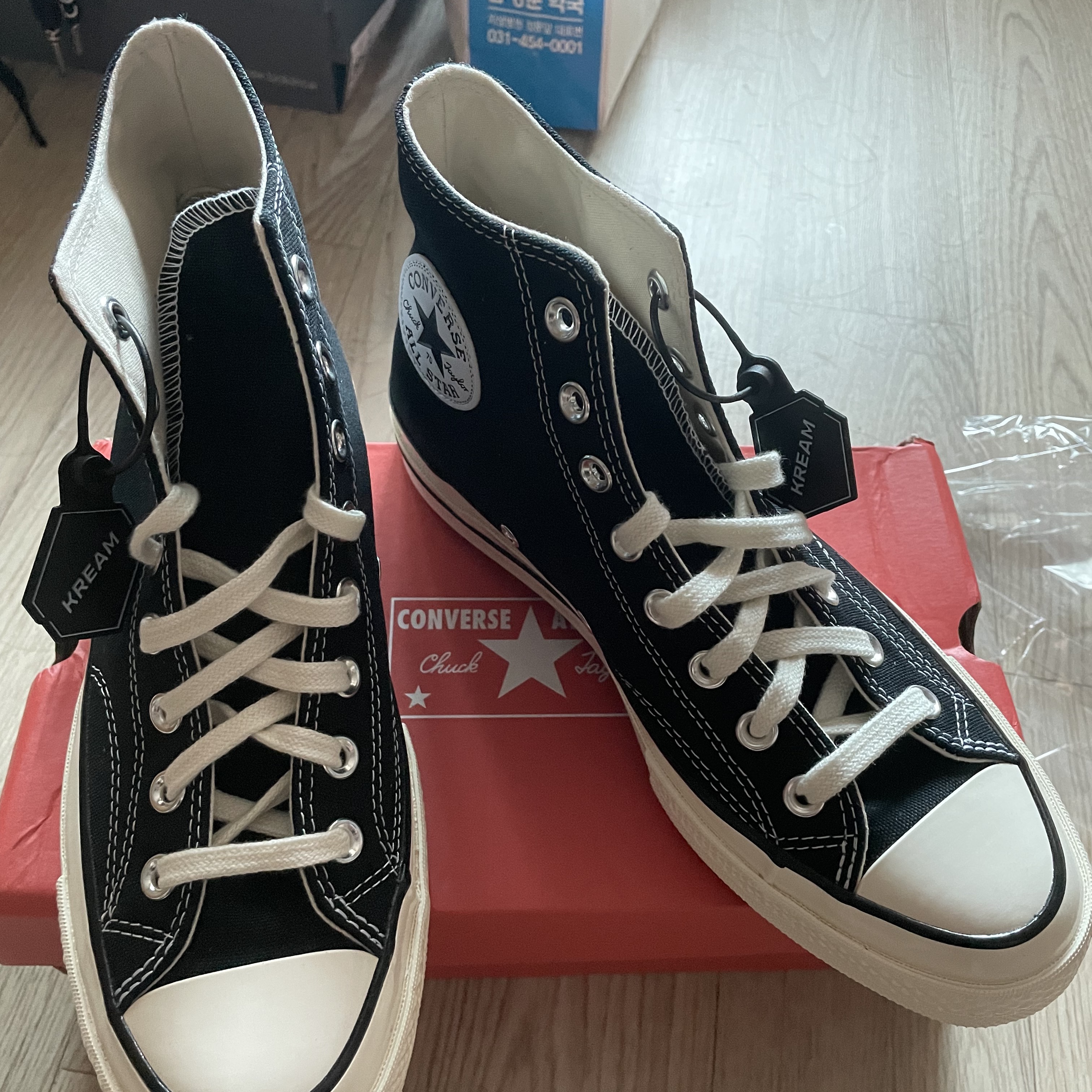 Converse Chuck 70 Hi Black 착용 스타일 - 2