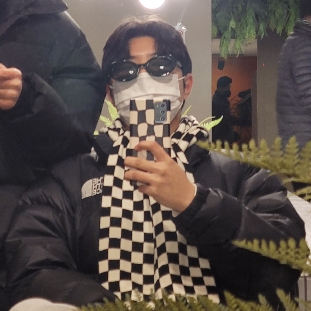 KREAM 프로필 이미지