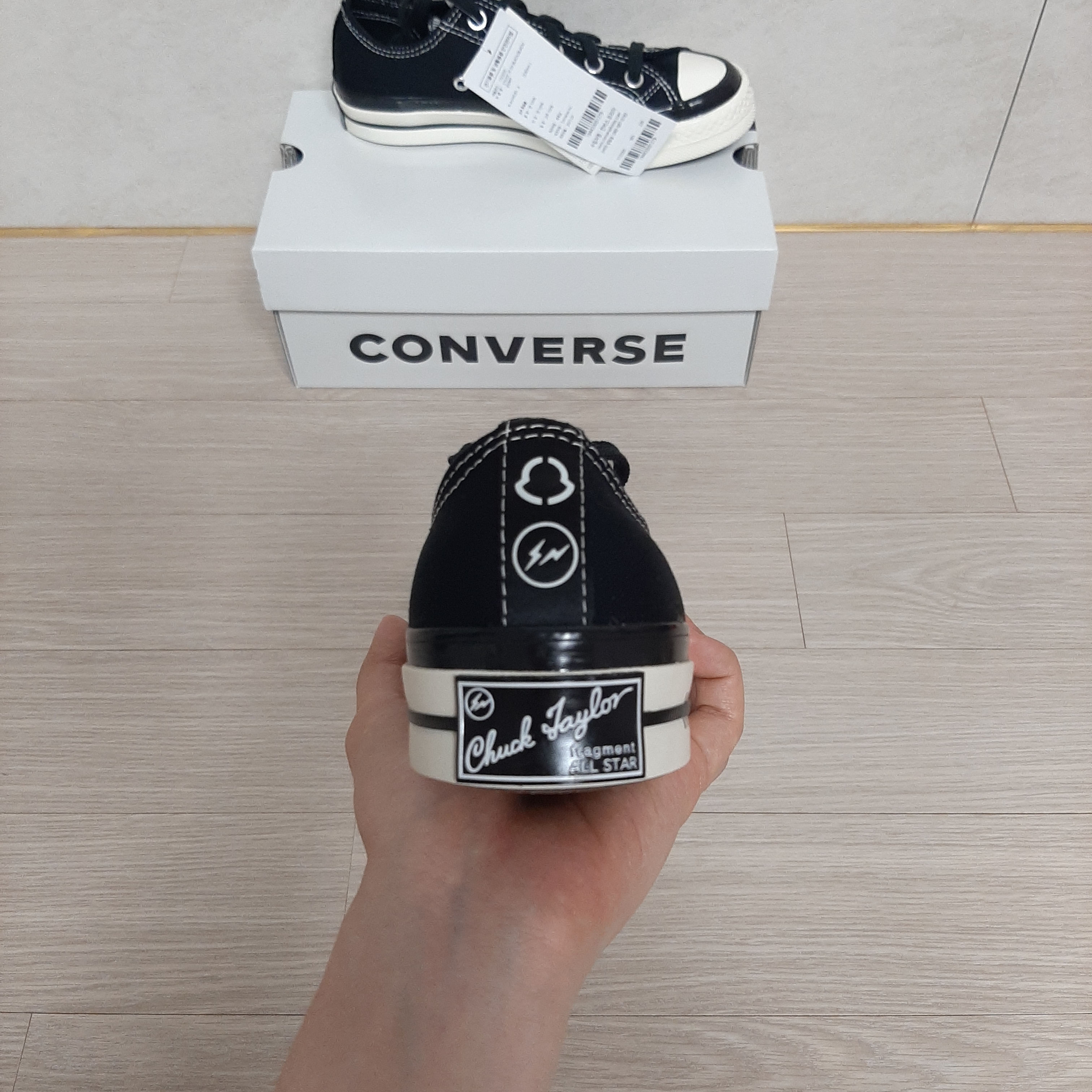 Converse x Moncler x Fragment Chuck 70 Ox Black 착용 스타일 - 3